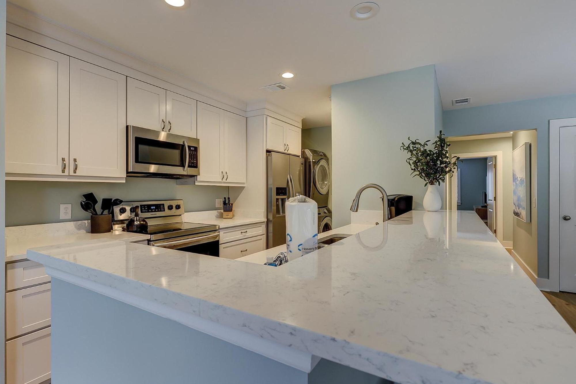 Holiday home 2365 Racquet Club 2 Bedroom 2 Ba Sea Pines Near Harbourtown Free Tennis And Pool *