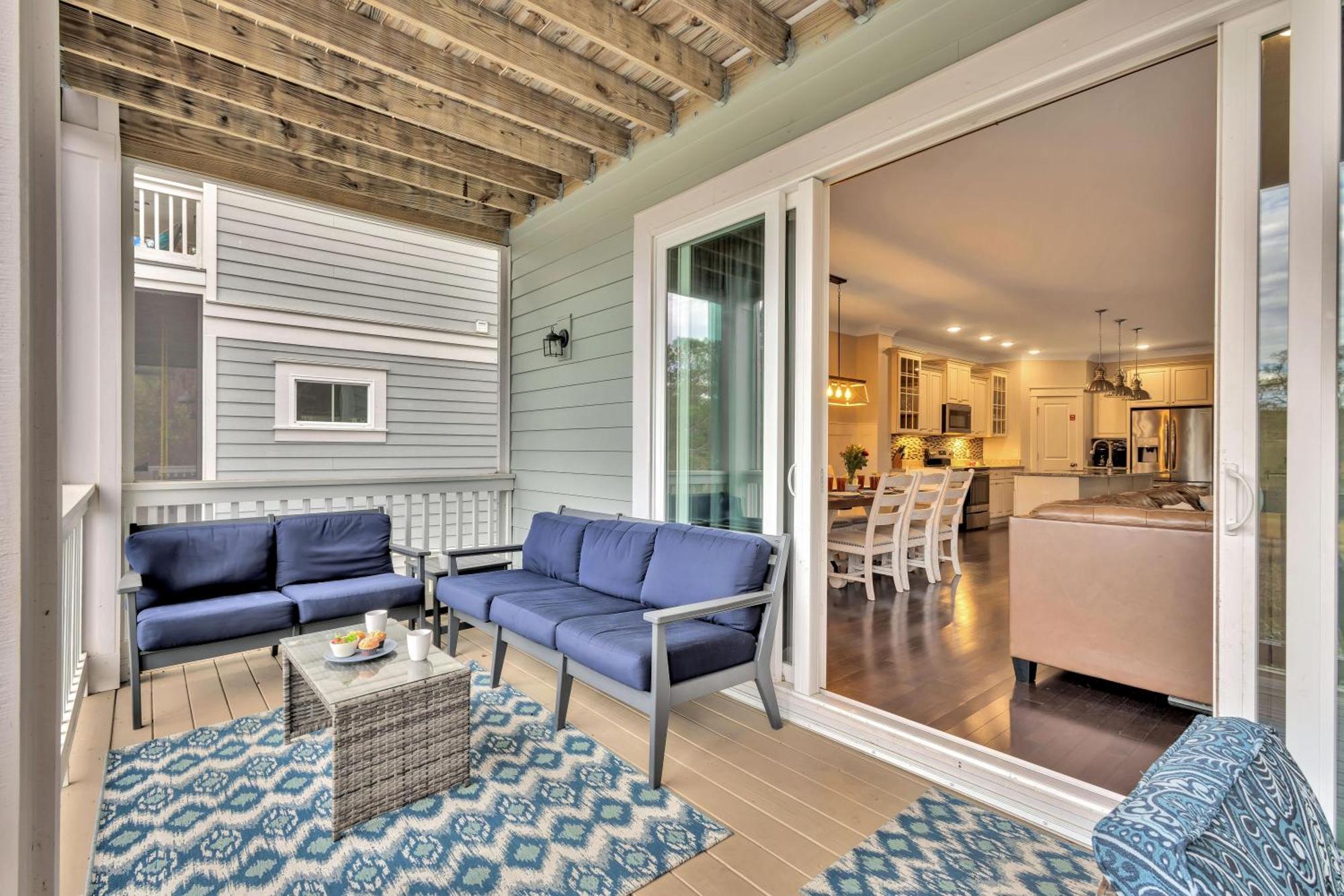 25 Sandcastle Court