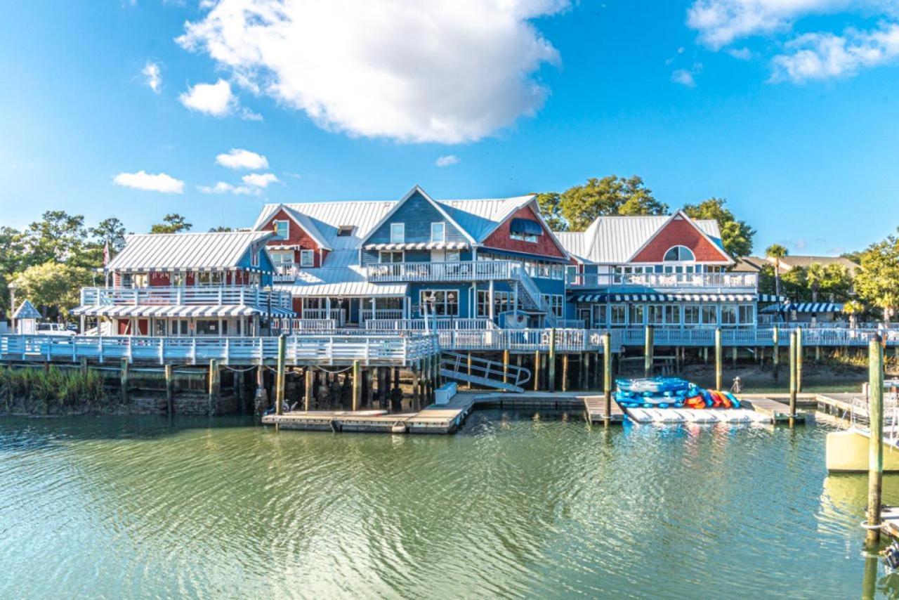 Holiday home 1762 Bluff Modern Updated Water Views Sleeps 8 Sea Pines Hilton Head Island