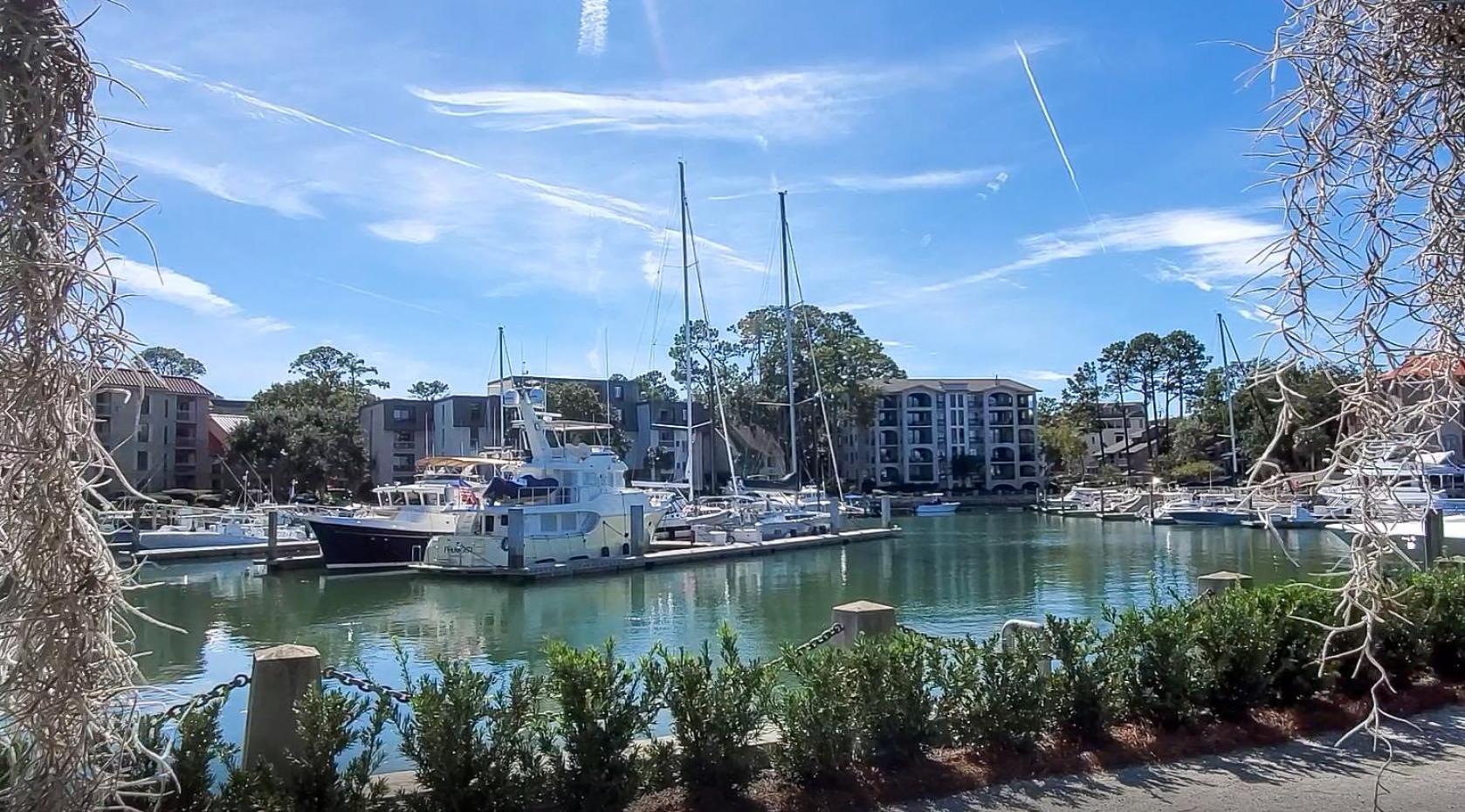 New Finishing Touches Added ! Walk To The Salty Dog South Sleeps 4 Sea Pines