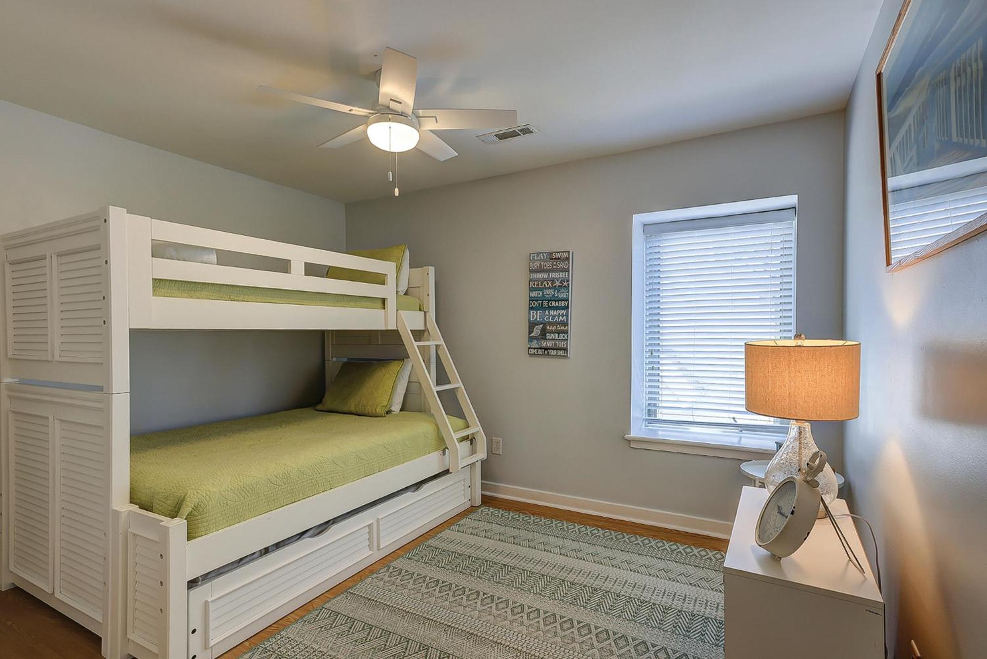 Holiday home 1762 Bluff Modern Updated Water Views Sleeps 8 Sea Pines