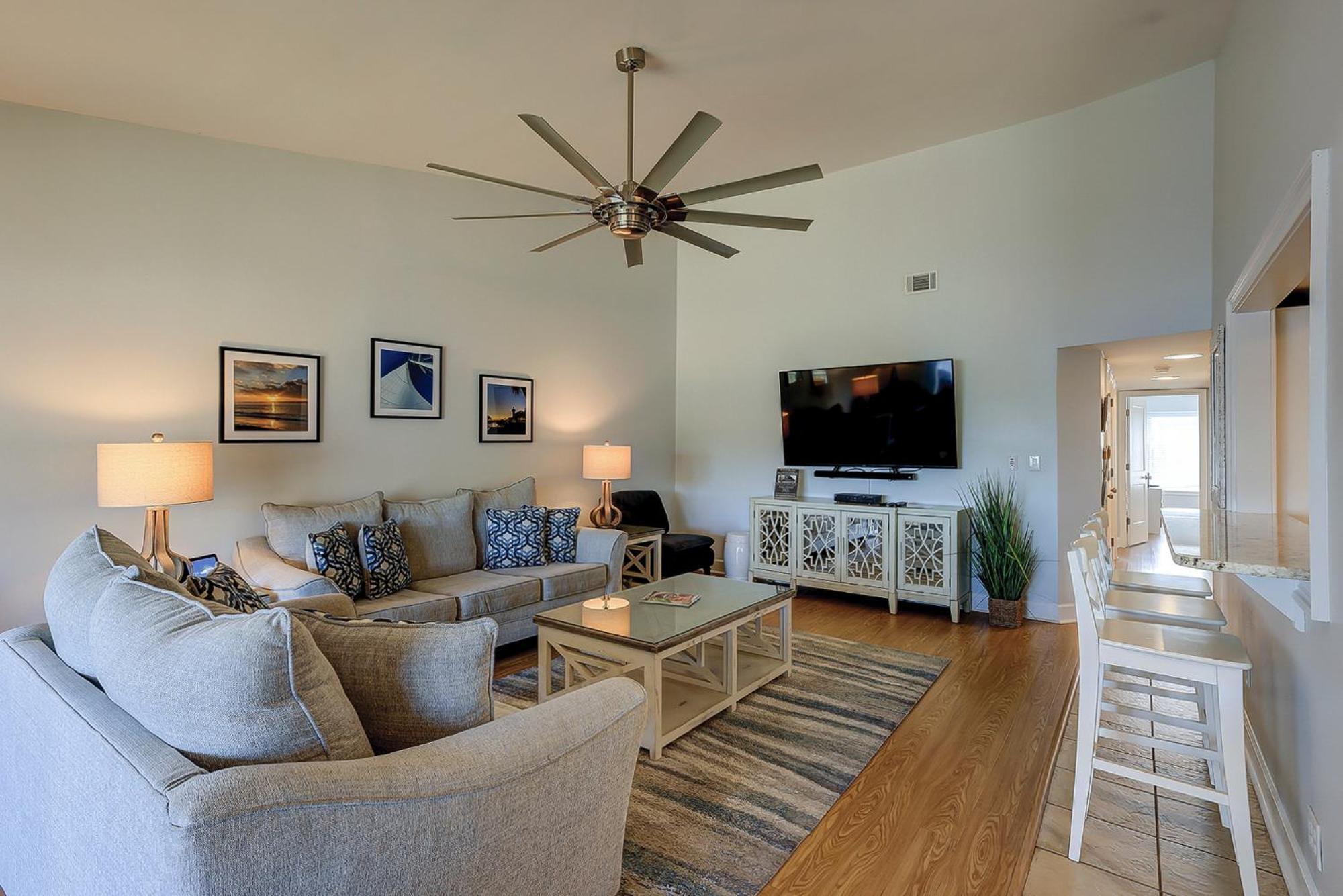 1762 Bluff Modern Updated Water Views Sleeps 8 Sea Pines Holiday home *