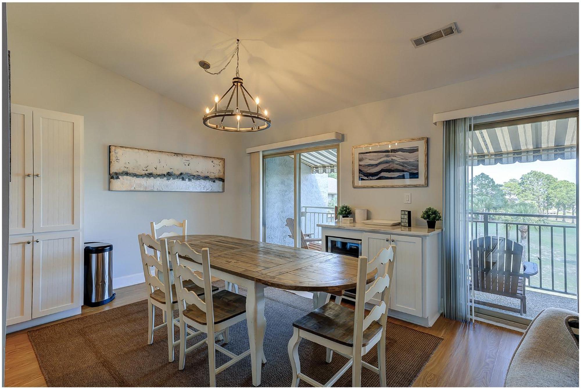 1762 Bluff Modern Updated Water Views Sleeps 8 Sea Pines Holiday home *
