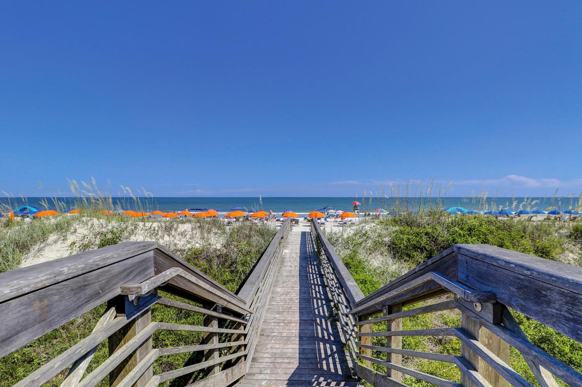 Holiday home 1737 Bluff Renovated Tommy Bahama Water Views Sleeps 6 Sea Pines