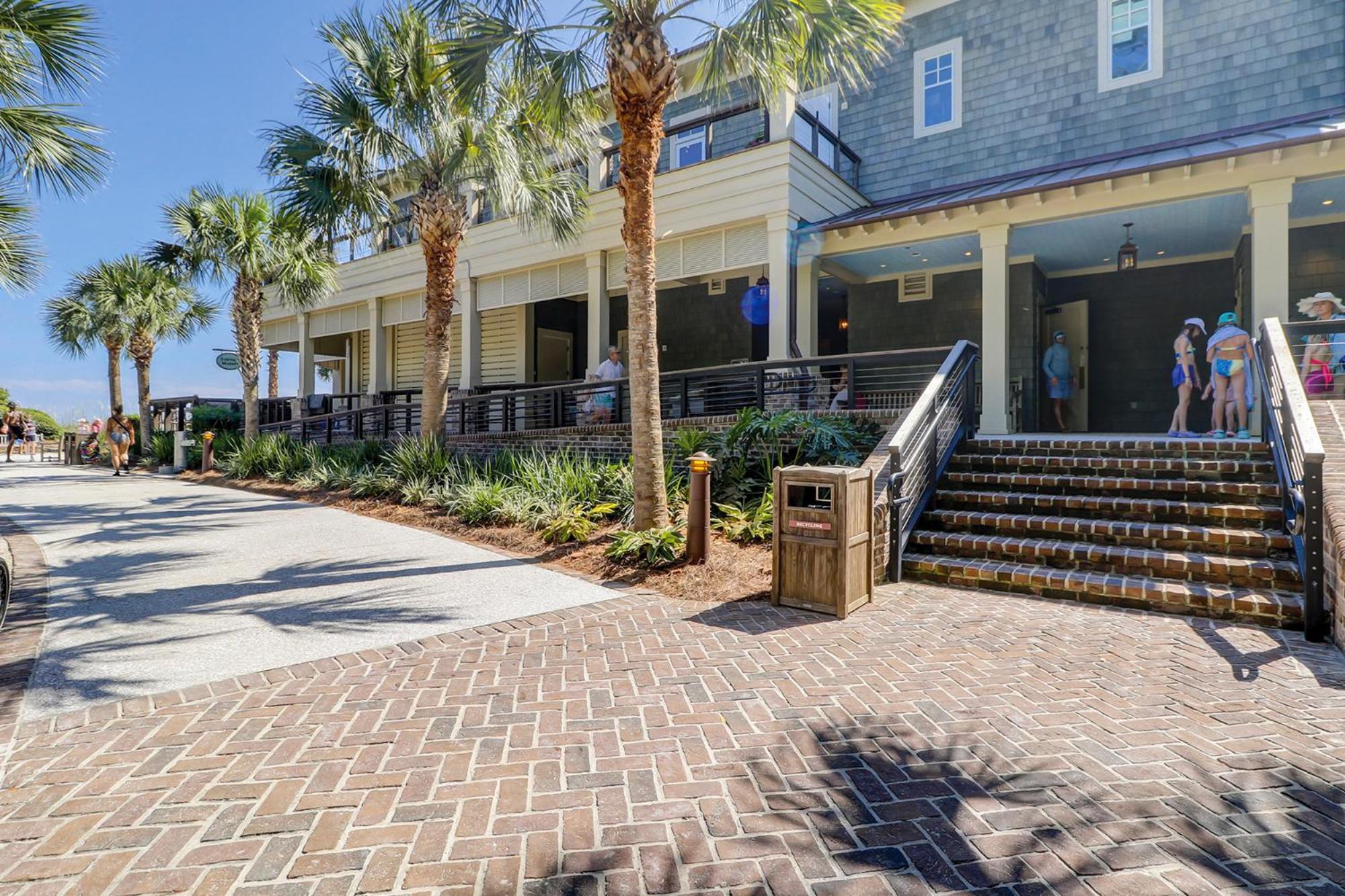 1737 Bluff Renovated Tommy Bahama Water Views Sleeps 6 Sea Pines * Hilton Head Island