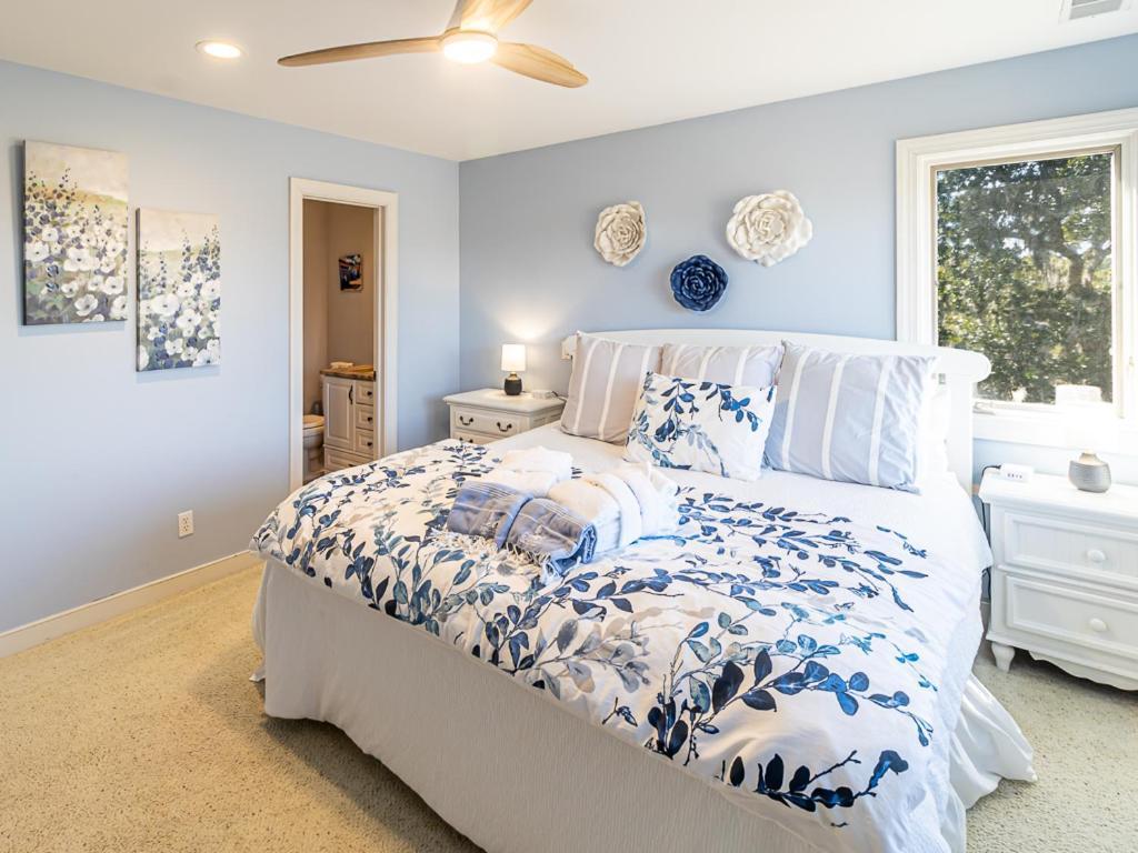 Luxe 6br Marsh Retreat With Pool & Stunning Views - 31 Hearthwood Dr