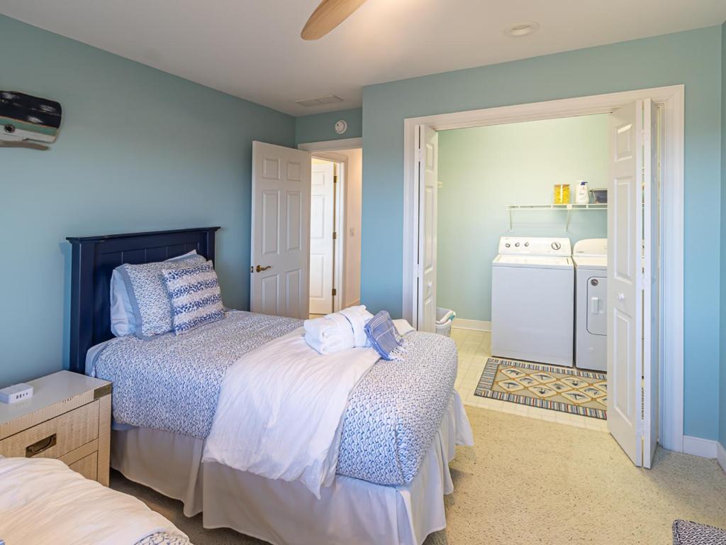 Holiday home Luxe 6br Marsh Retreat With Pool & Stunning Views - 31 Hearthwood Dr *