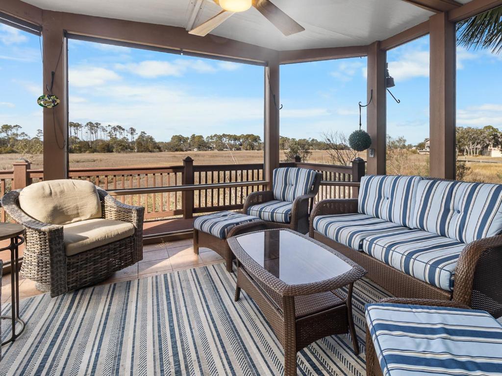 Holiday home Luxe 6br Marsh Retreat With Pool & Stunning Views - 31 Hearthwood Dr