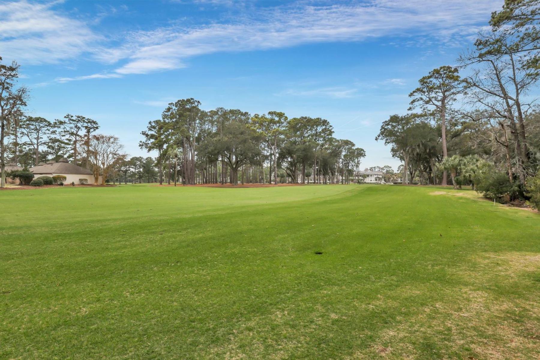 New Listing! Brand New Renovated Golf Course View Steps From Harbourtown Sea Pines Holiday home *
