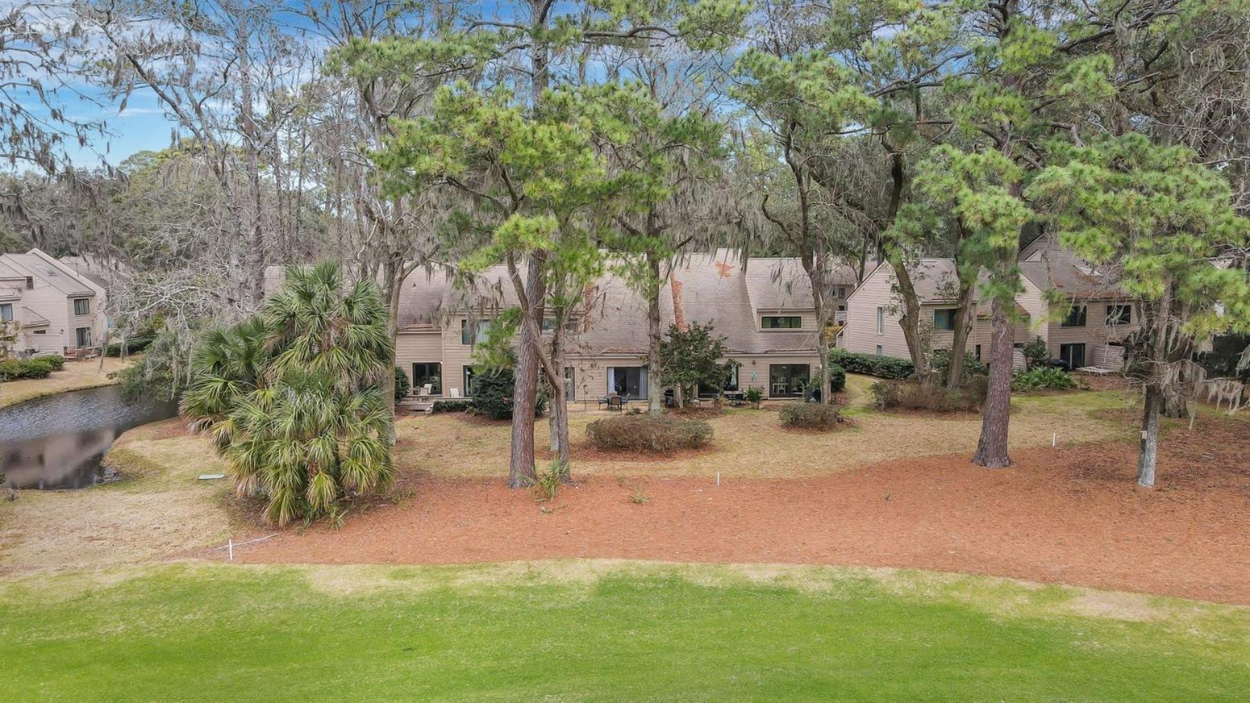 New Listing! Brand New Renovated Golf Course View Steps From Harbourtown Sea Pines Holiday home Hilton Head Island
