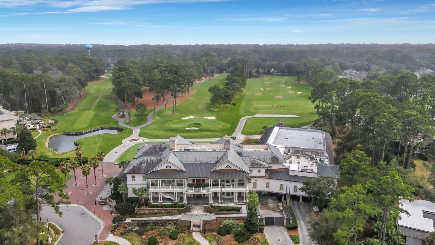New Listing! Brand New Renovated Golf Course View Steps From Harbourtown Sea Pines Holiday home Hilton Head Island