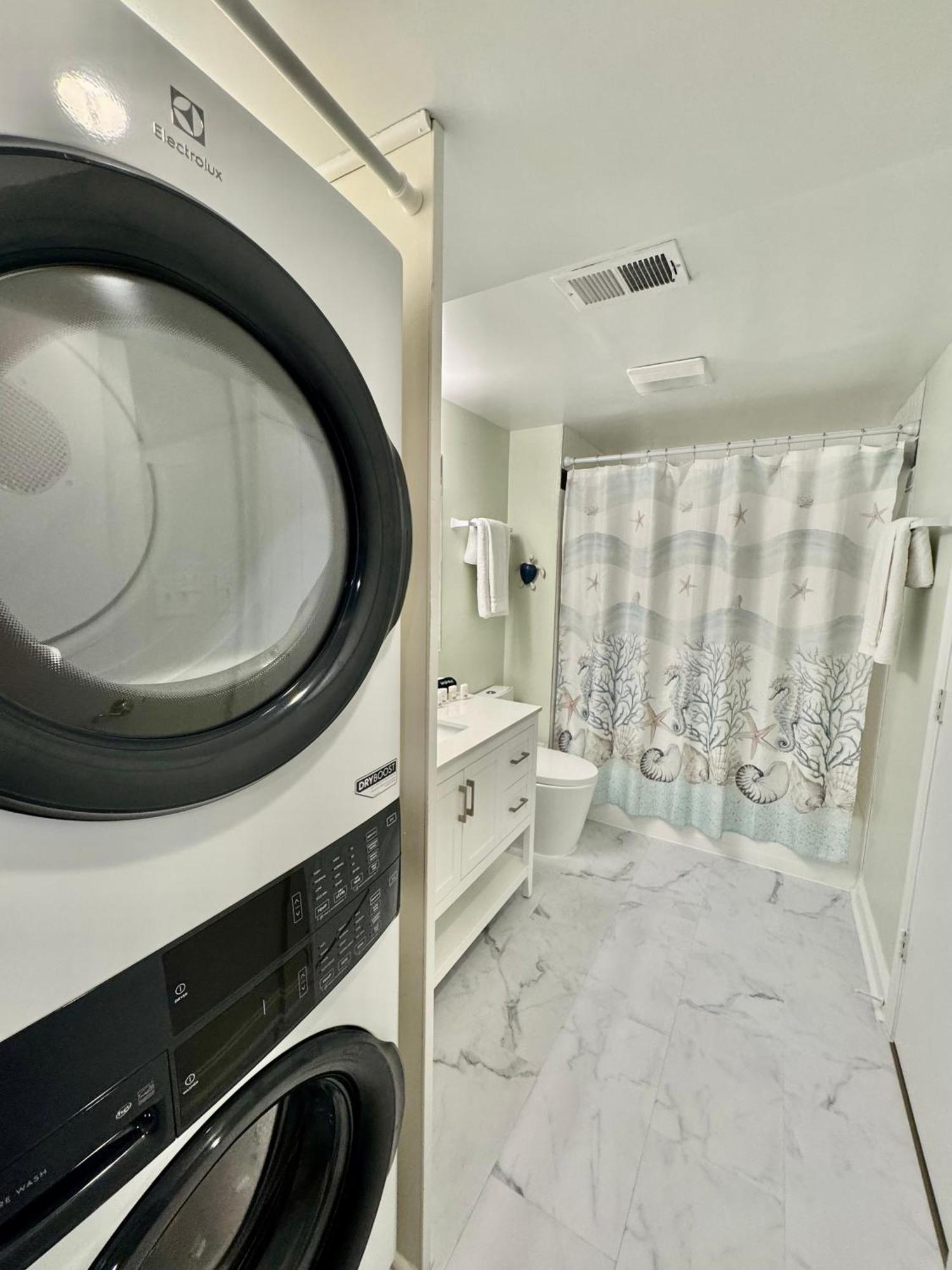 Cozy 1bd, 5 Mins Walk To The Beach, No Stairs!