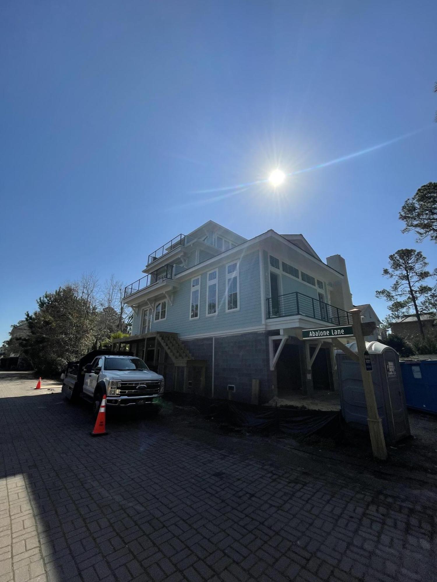 2 Abalone Ln, New Construction, Luxury Finishes, Pool, Game Holiday home