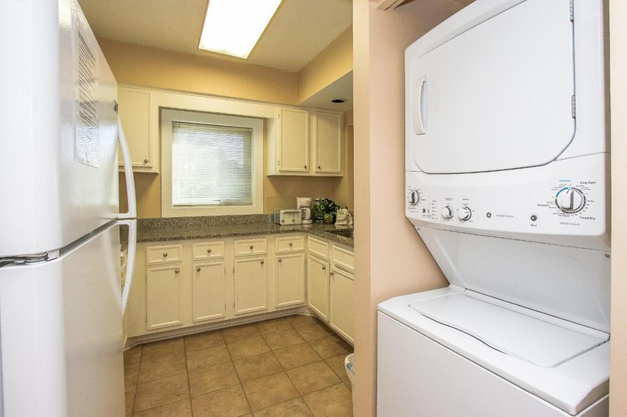 Holiday home Shorewood 330