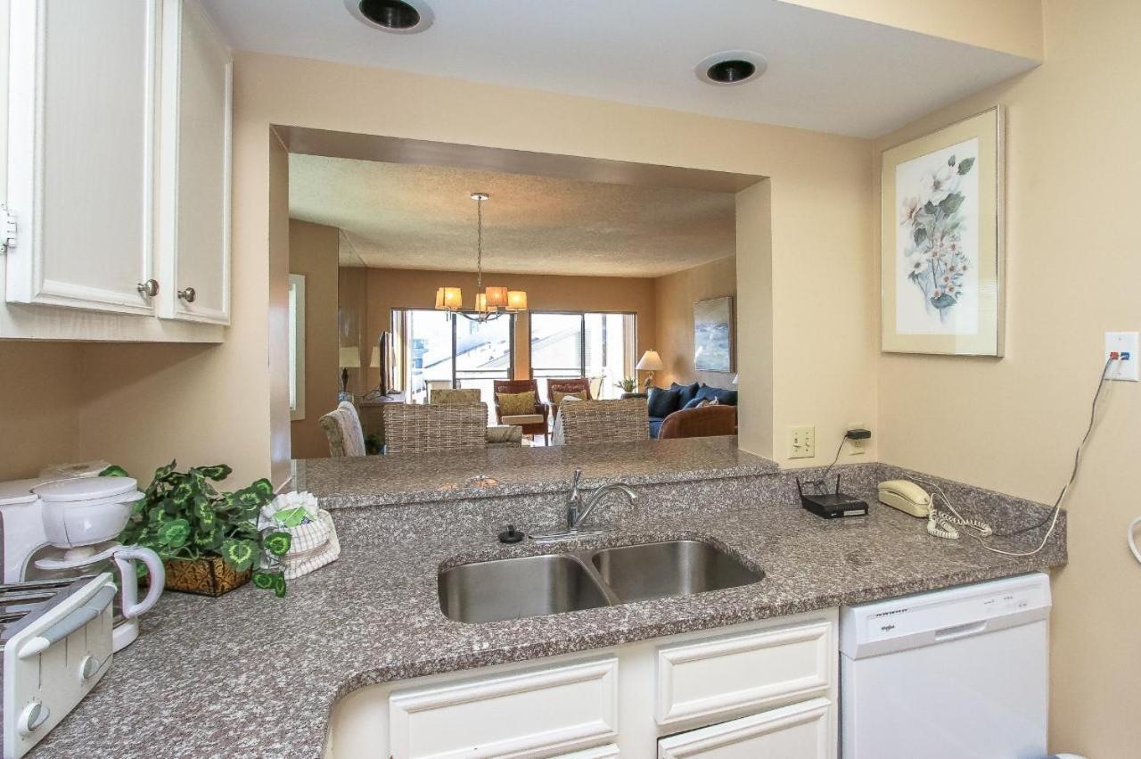 Holiday home Shorewood 330