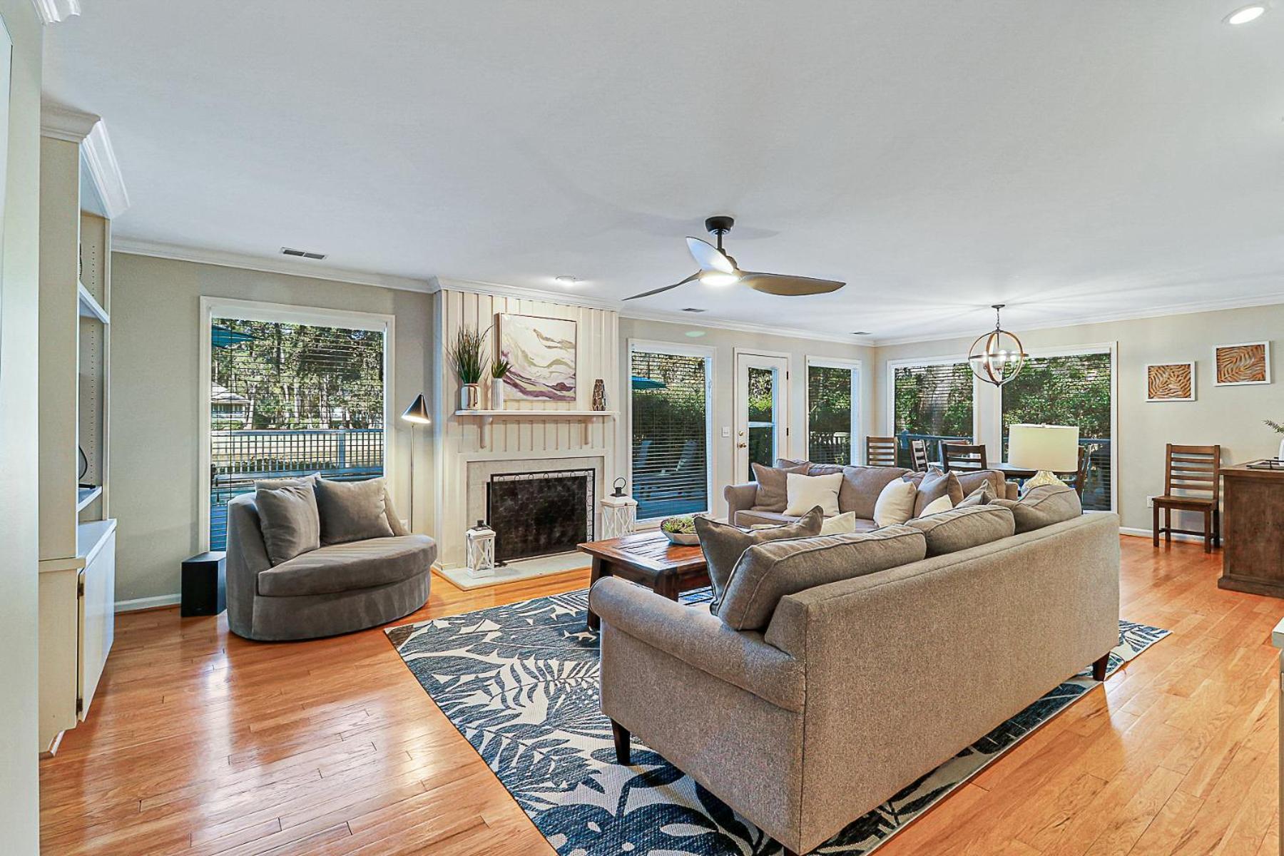 46 Willow Oak West