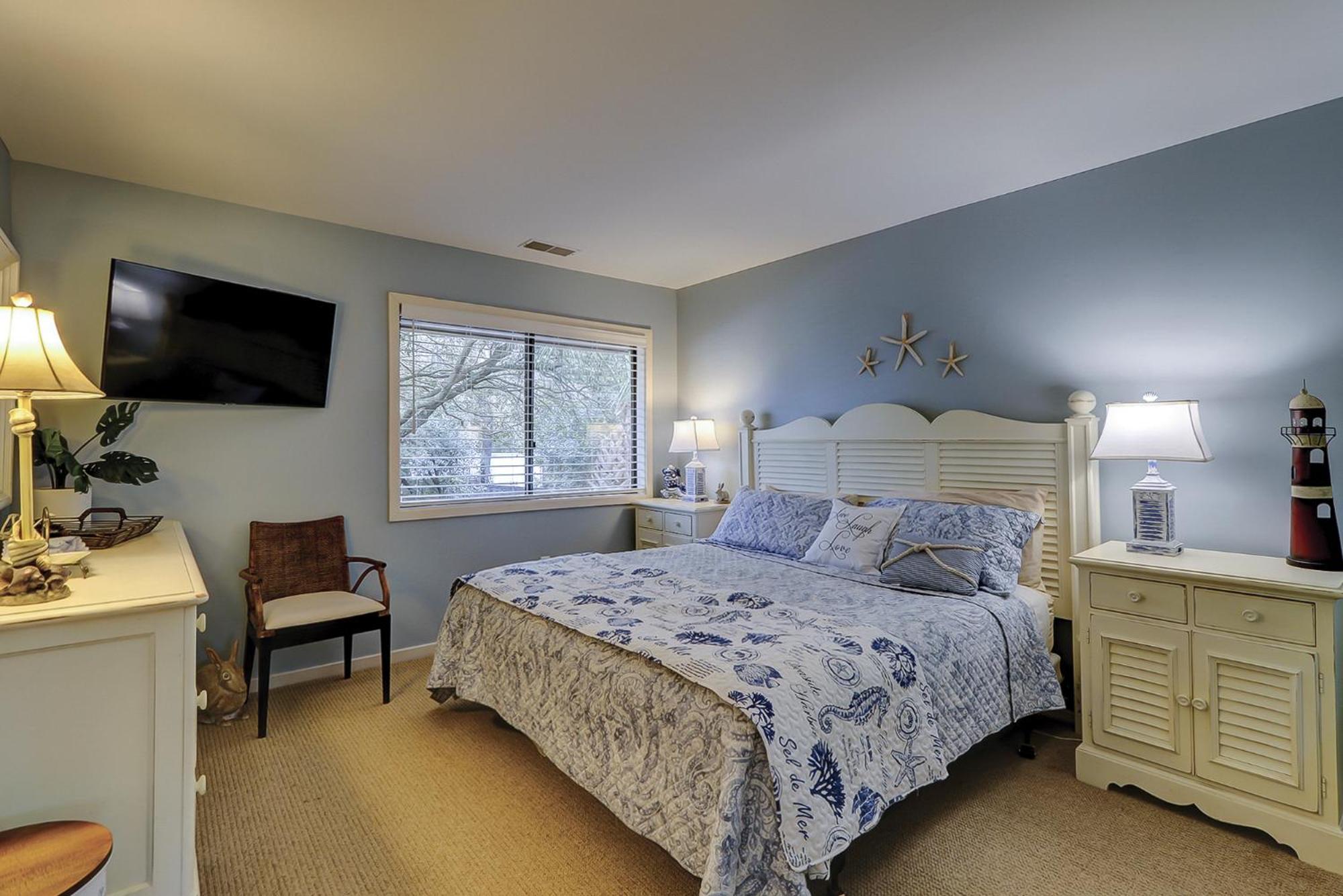 2549 Gleneagle Lane