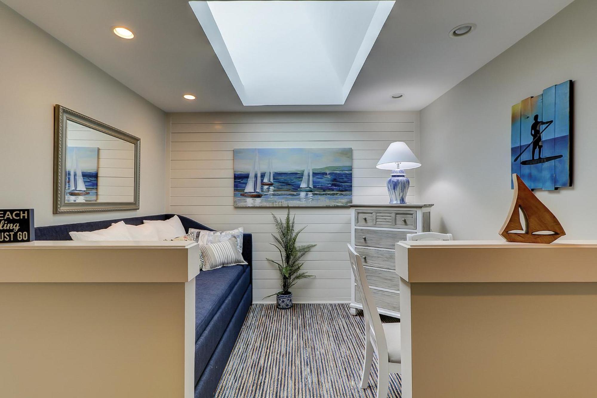2549 Gleneagle Lane *