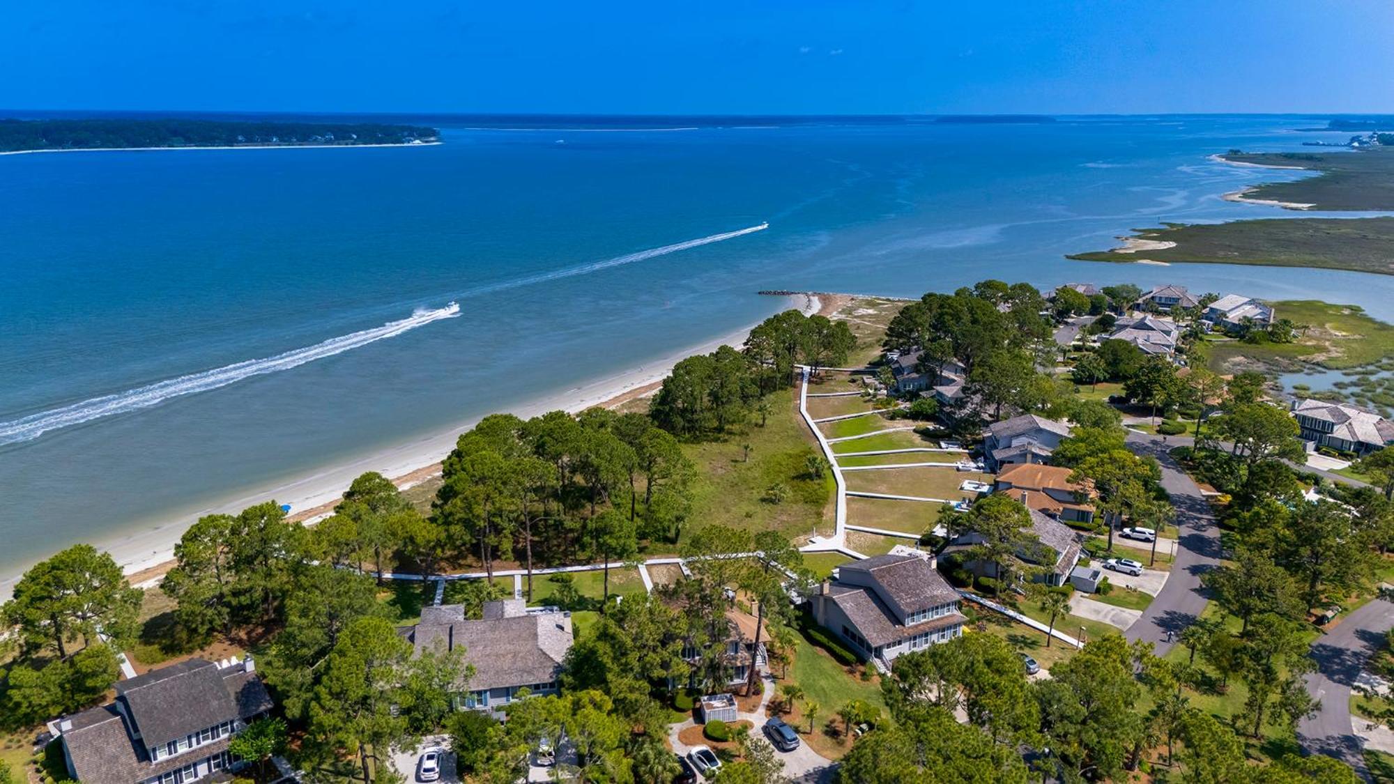 1689 Bluff *