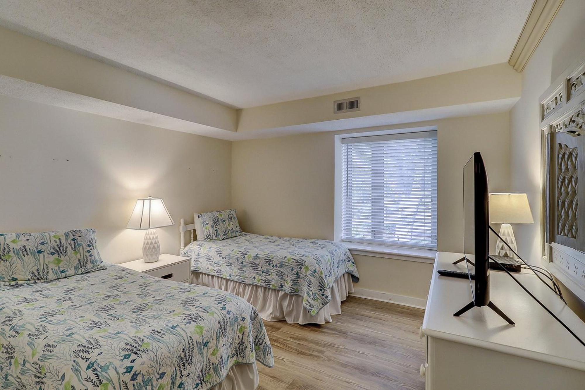 1689 Bluff *