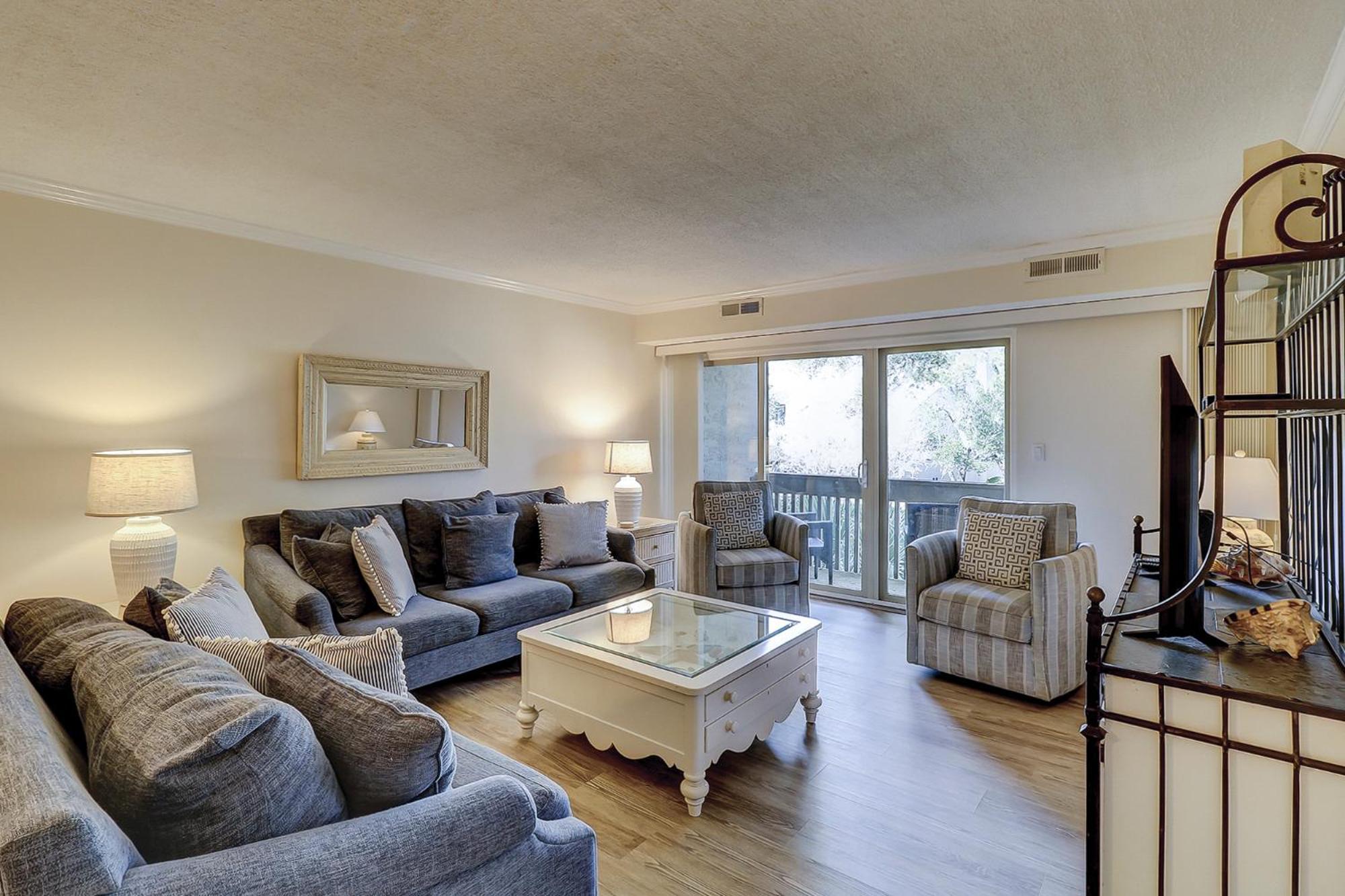 1689 Bluff *