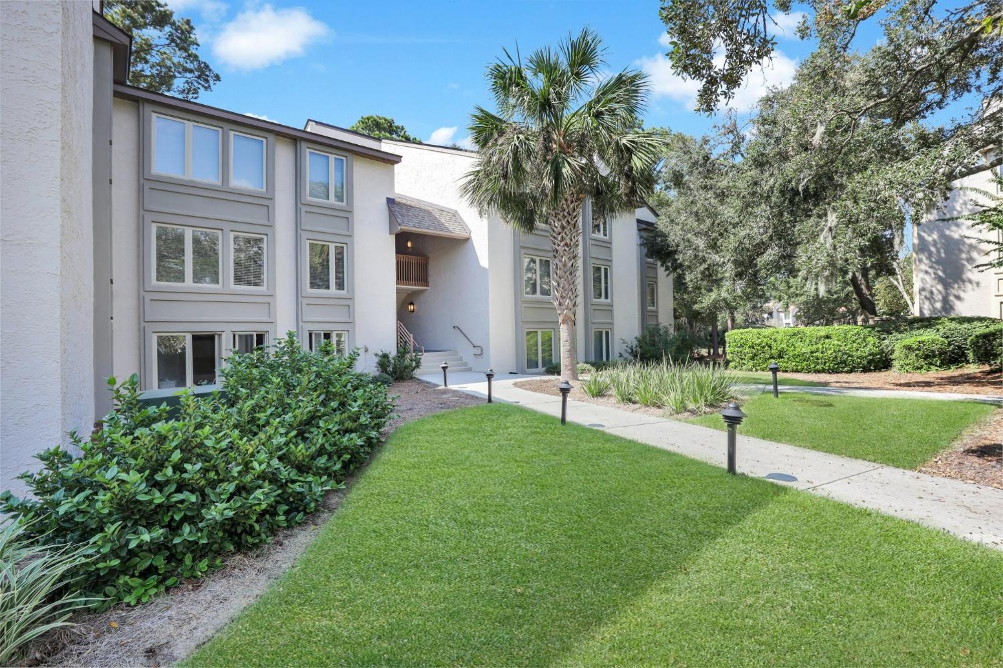 1662 Bluff * Hilton Head Island