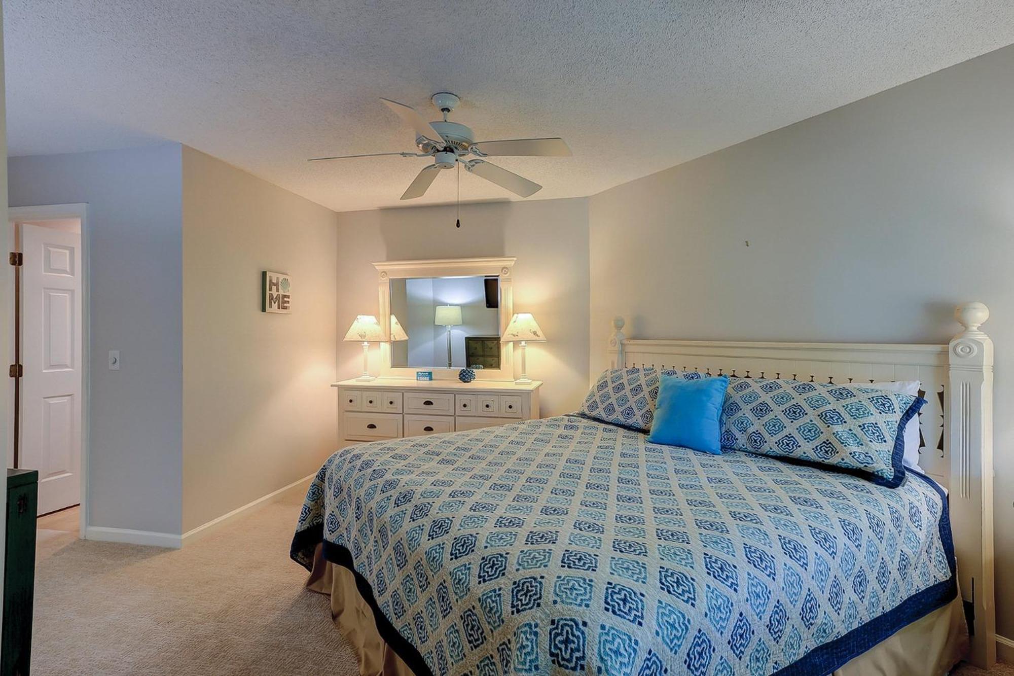 202 Colonnade Club Hilton Head Island