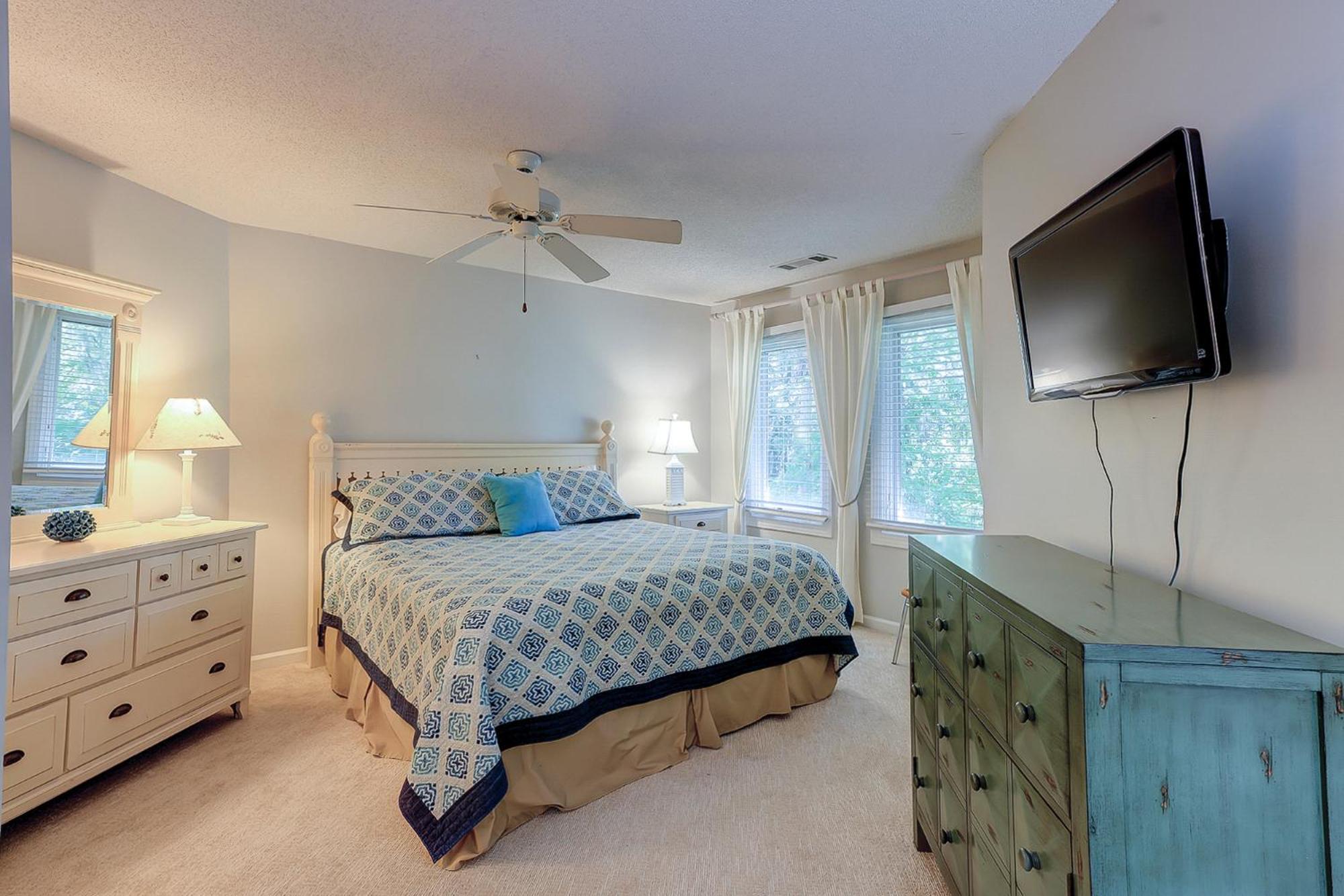 202 Colonnade Club Hilton Head Island
