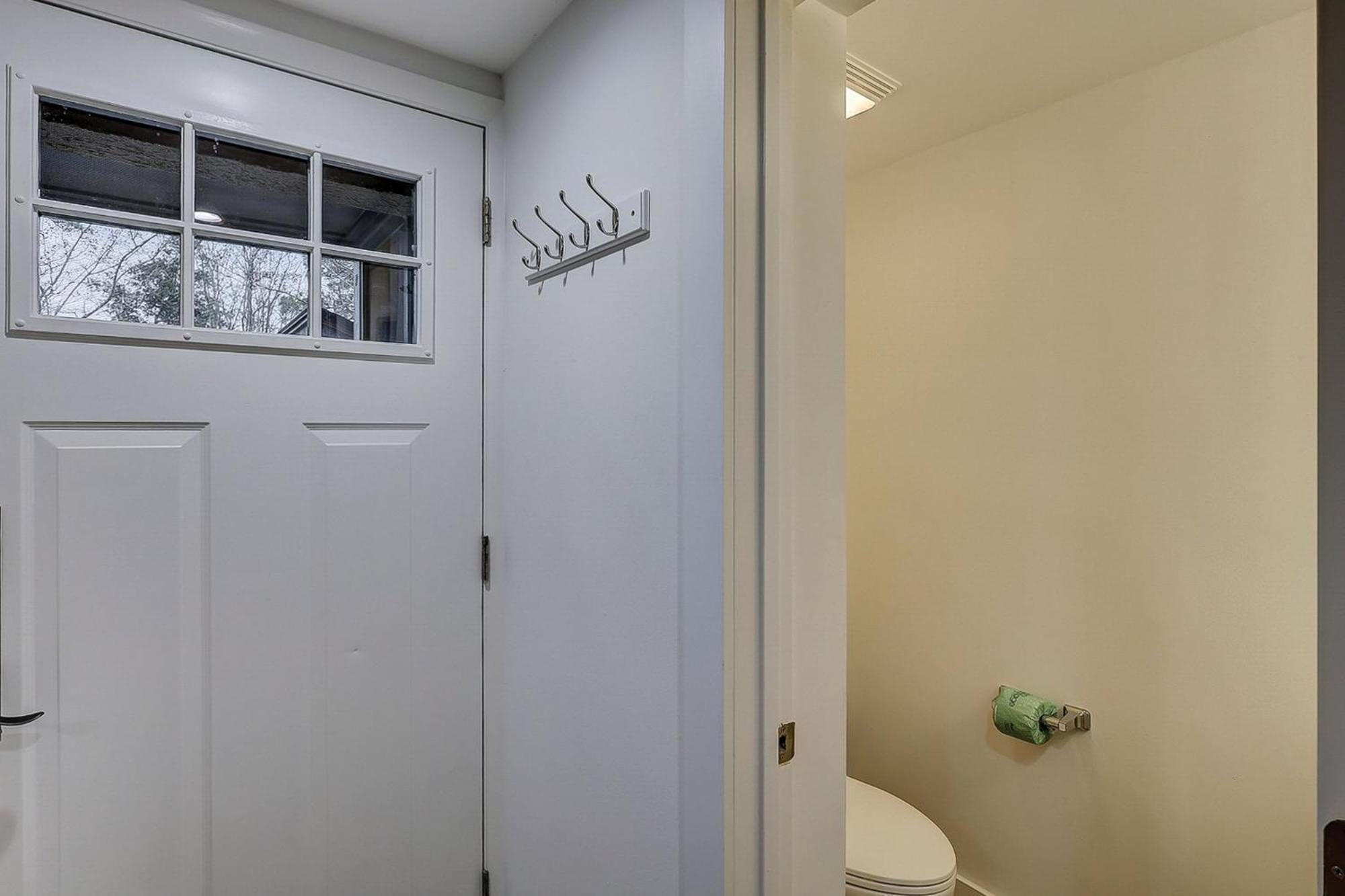 Holiday home 53 Stones Throw. *