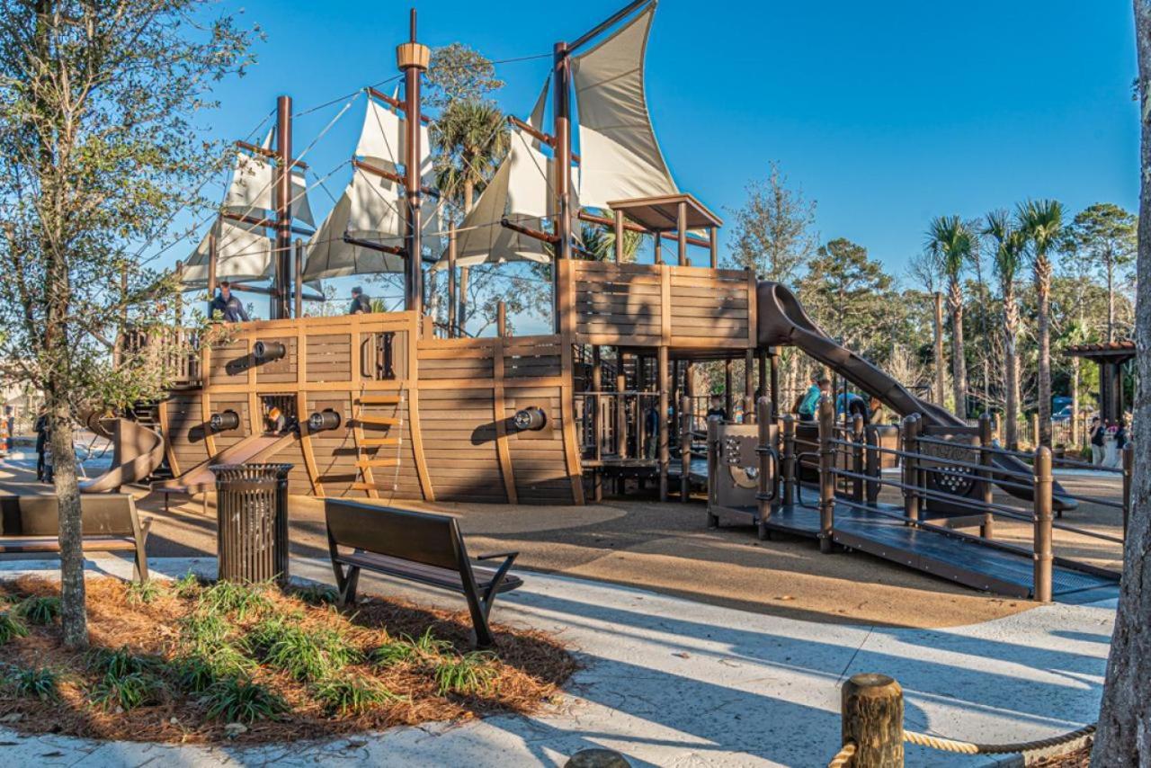 507 North Shore Walk To Steps From Restaurants And Shops Sleeps 6 North Forest