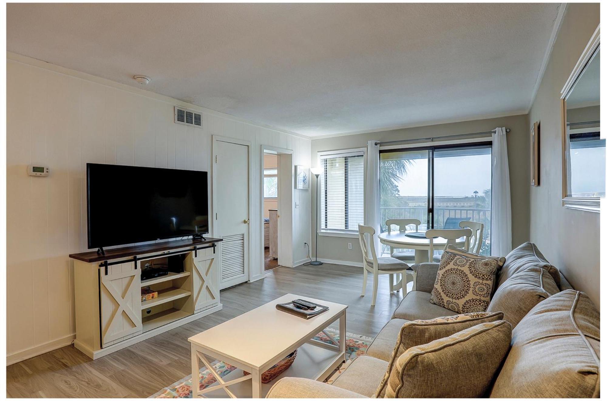 Holiday home Ocean Views 2 Bedroom Queen Double Twin Sleeper Sofa 3 Pools Free Tennis Easy Access Hilton Head Island