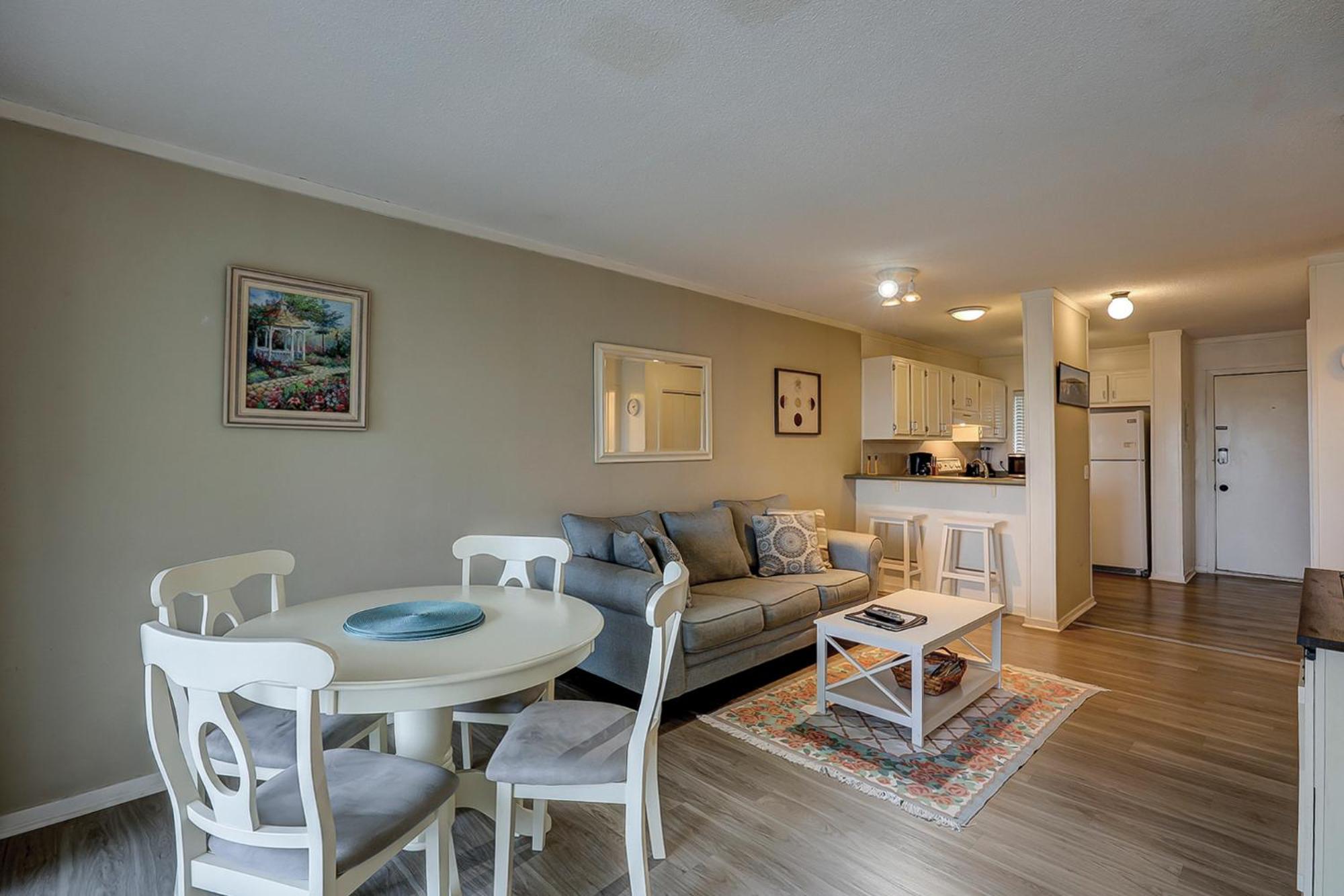 Ocean Views 2 Bedroom Queen Double Twin Sleeper Sofa 3 Pools Free Tennis Easy Access * Hilton Head Island