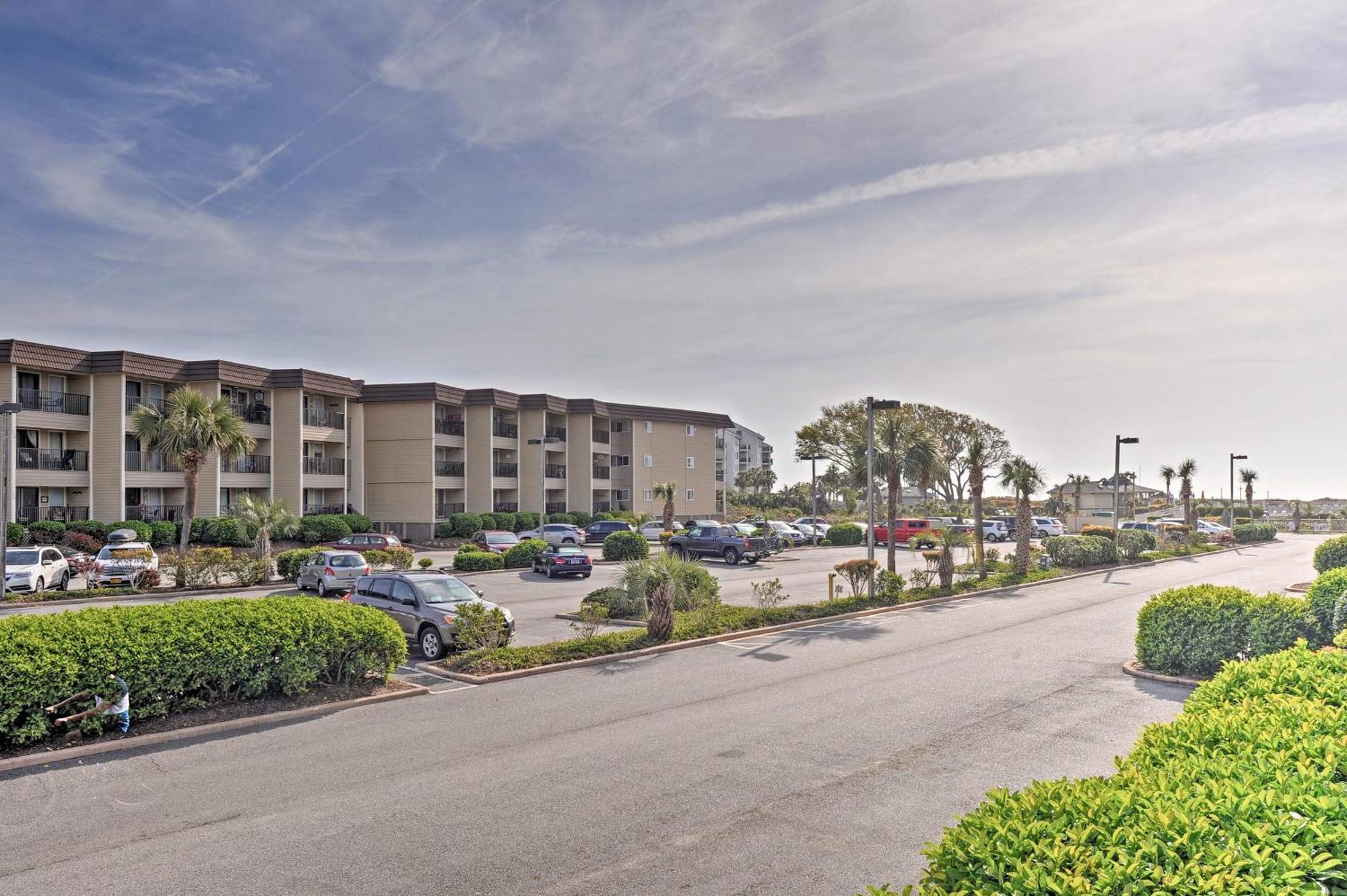 Hilton Head Pool Bar And Access