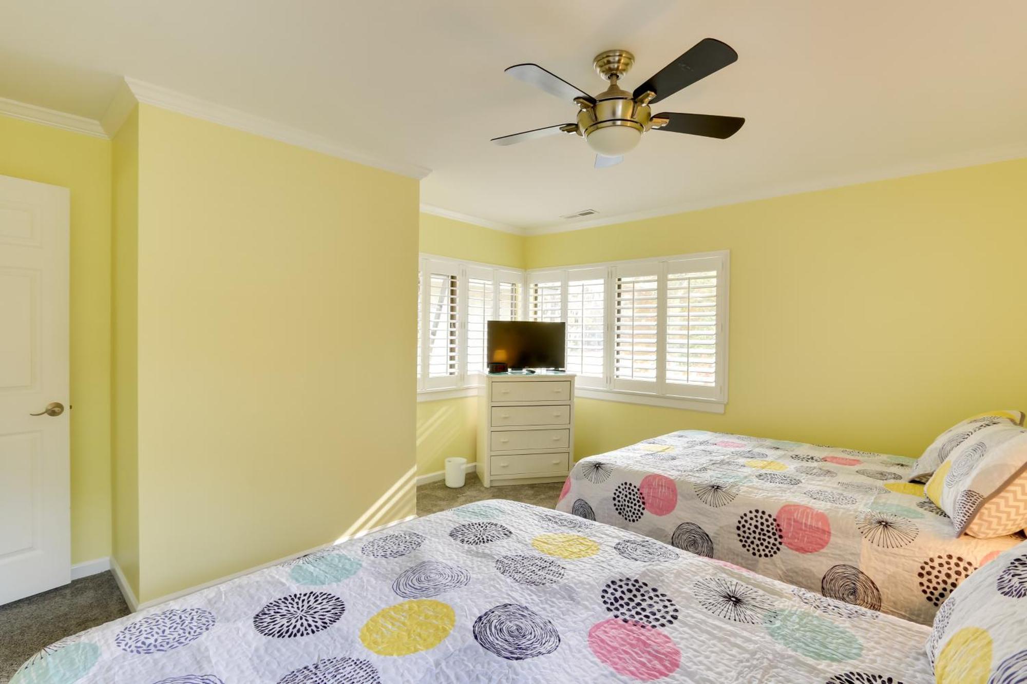 Updated Townhome With Decks!
