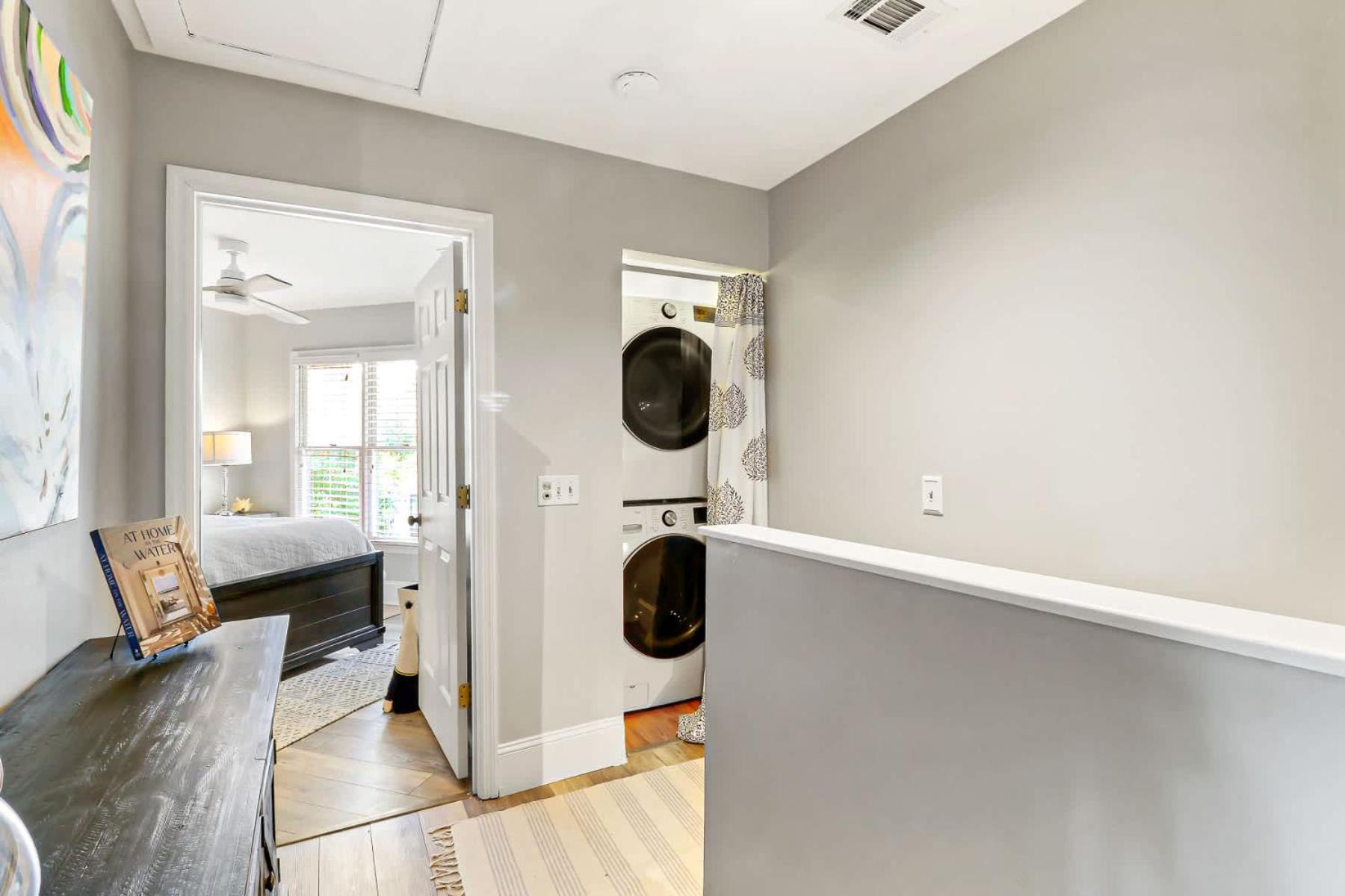 The Is Calling-this 3bd Is The Answer Apartment *