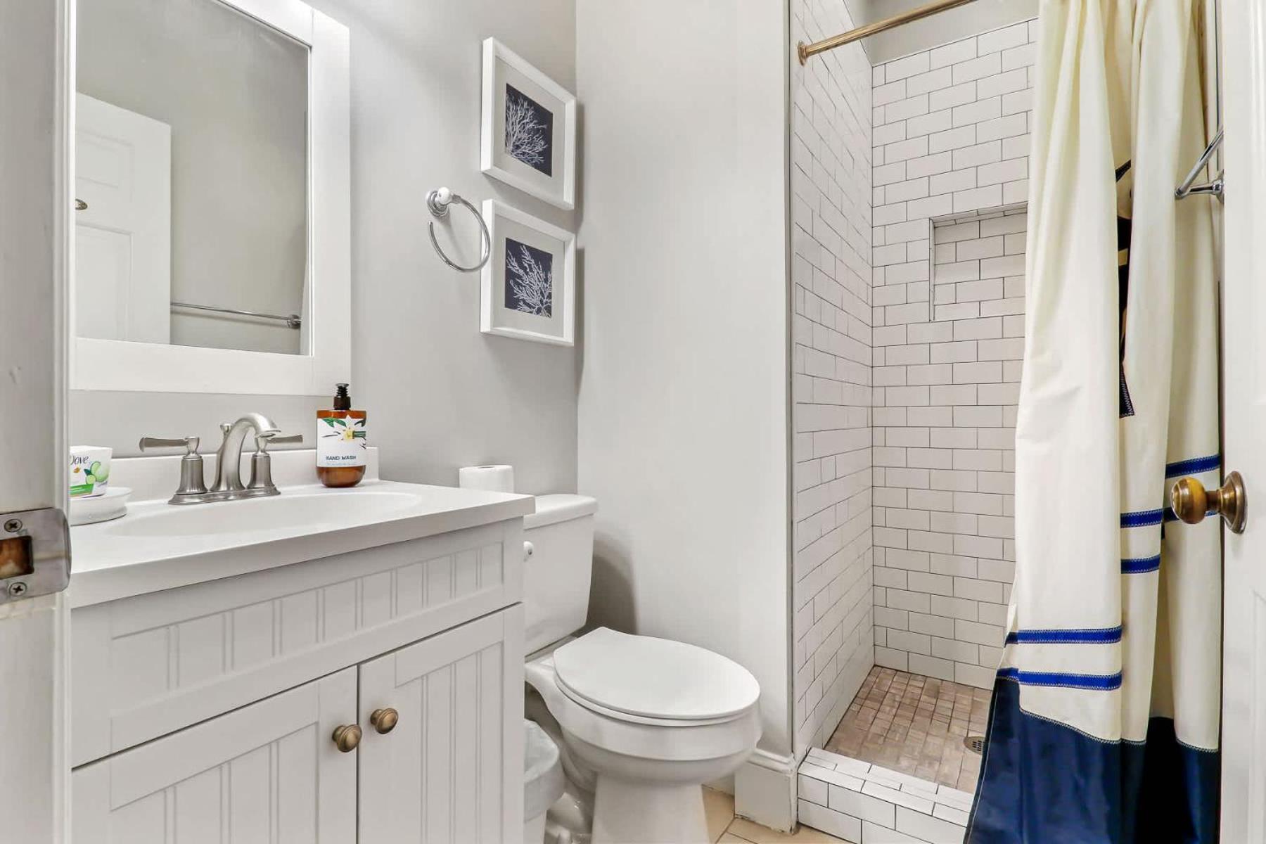 The Is Calling-this 3bd Is The Answer *