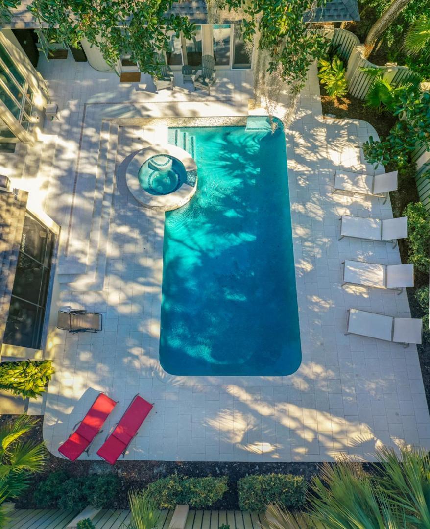 Sea Pines Family Villa, Walk To Beach, Private Pool Andspa Holiday home *