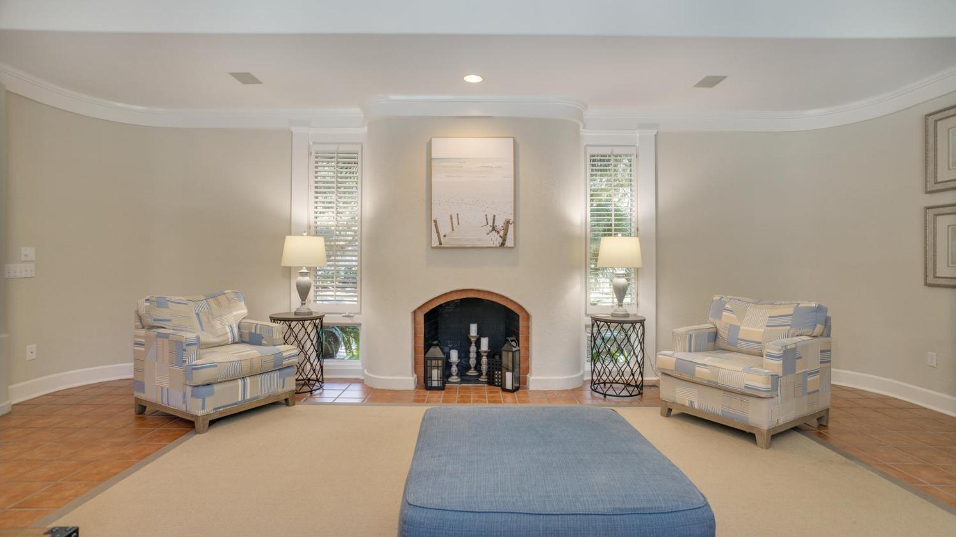 Sea Pines Family Villa, Walk To Beach, Private Pool Andspa Holiday home *