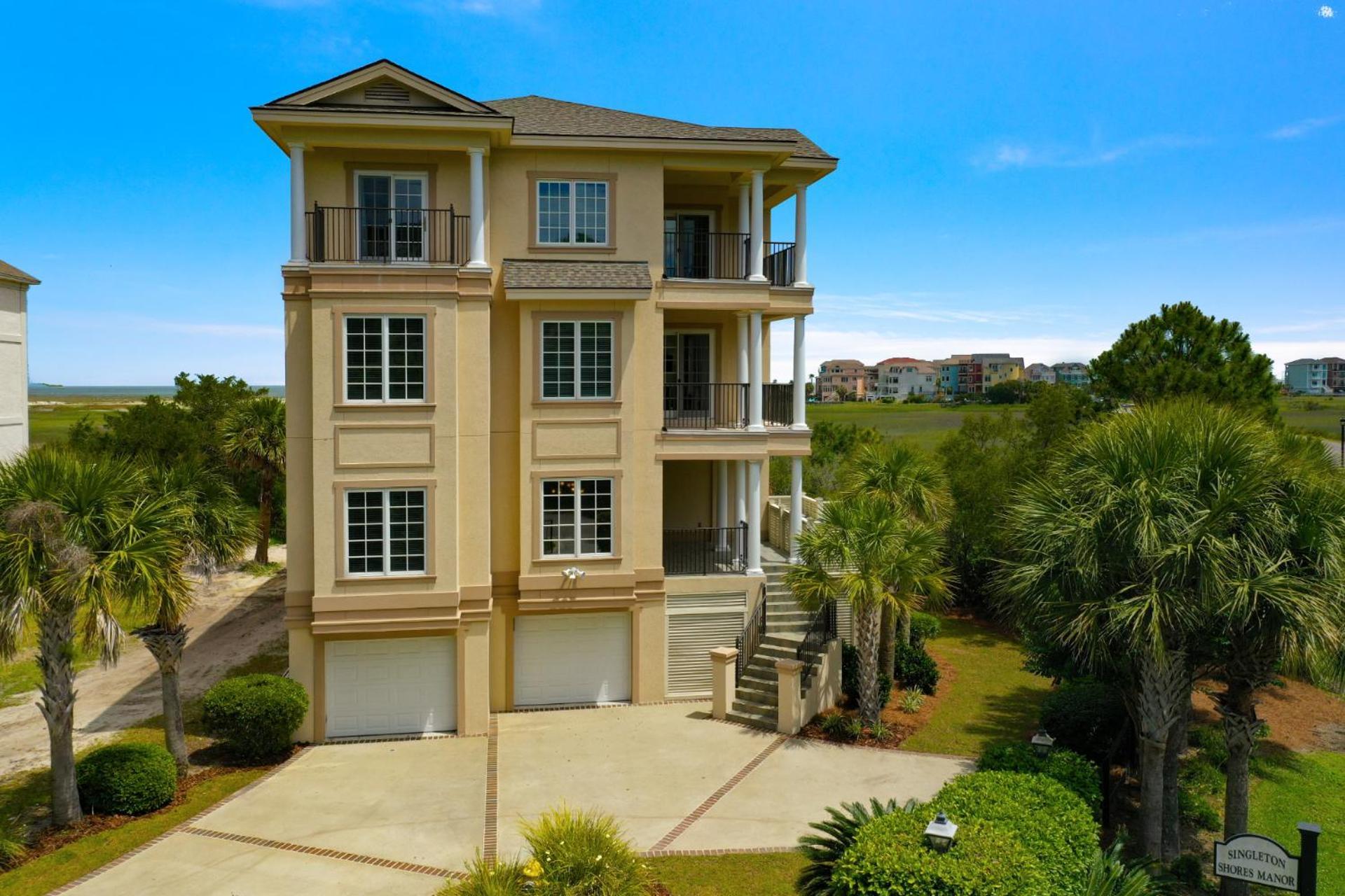 Luxury Family With Ocean Views, Pool, Wet Bar, Bbq *