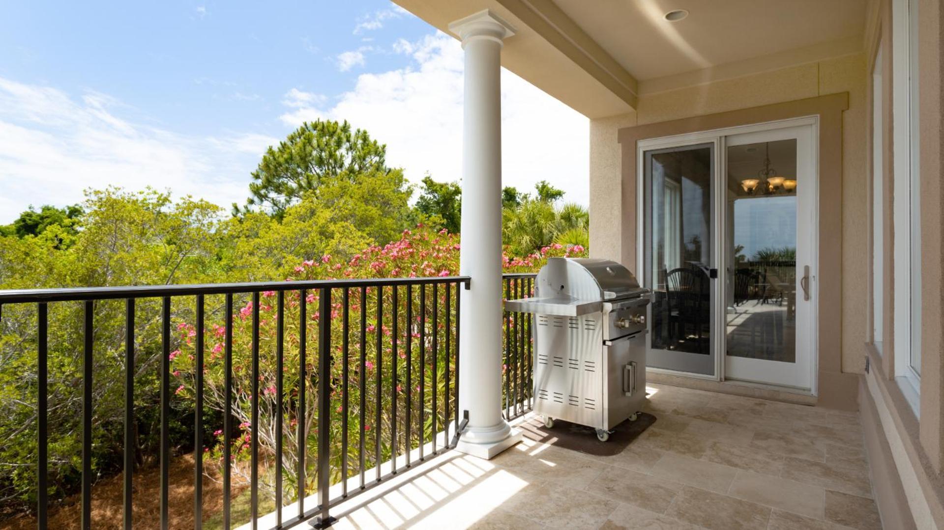 Luxury Family With Ocean Views, Pool, Wet Bar, Bbq *