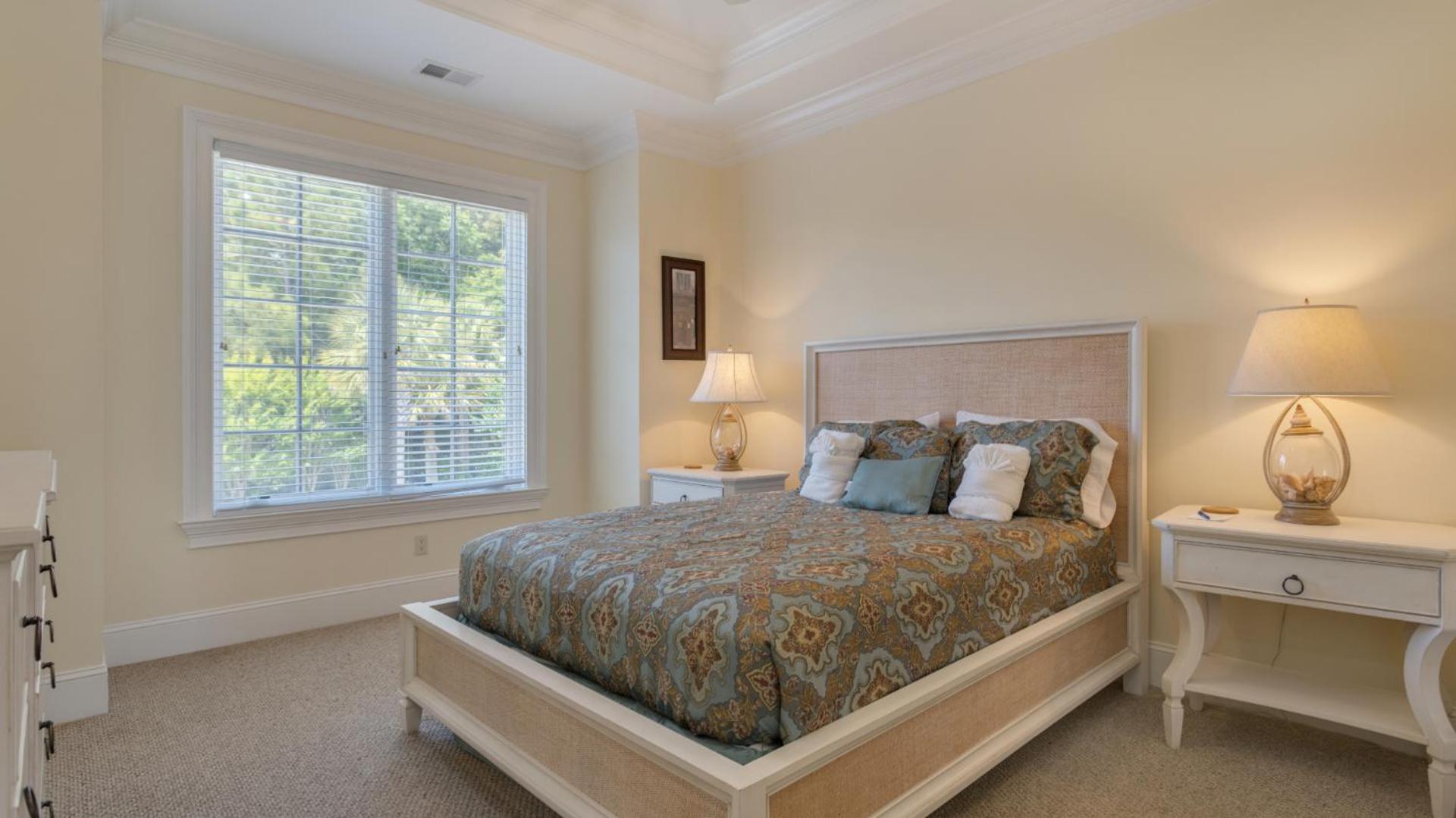 Luxury Family With Ocean Views, Pool, Wet Bar, Bbq Holiday home *