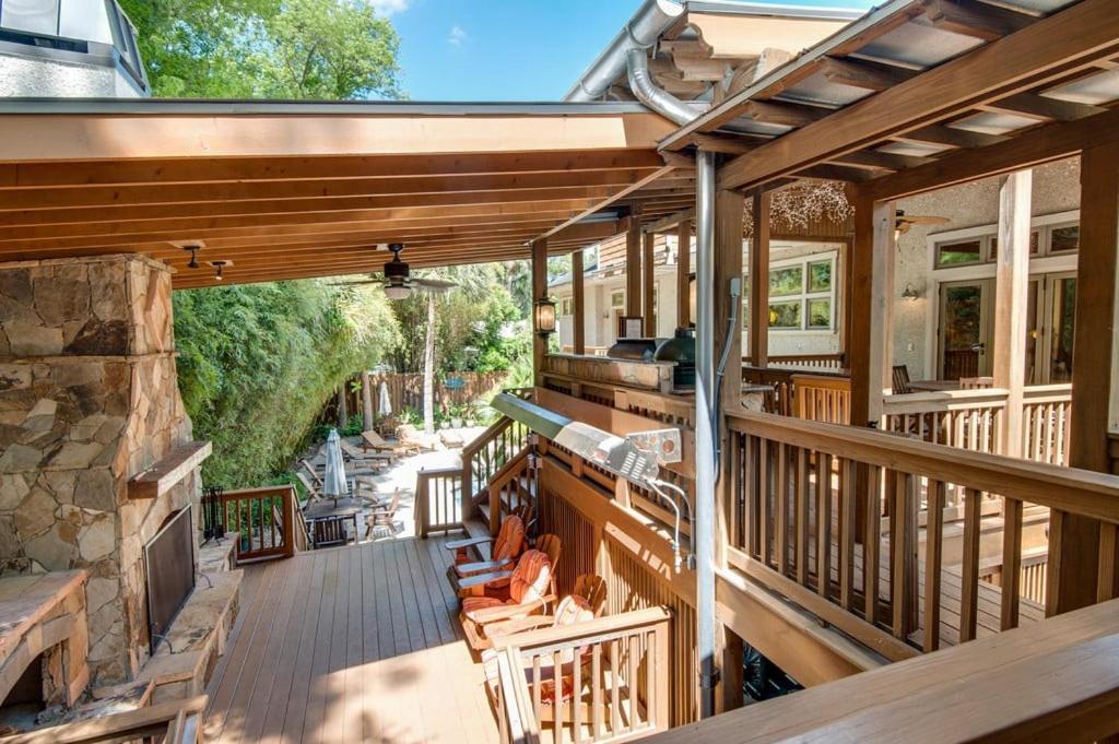 Family Retreat With Backyard Oasis, Private Pool, Spa, Fireplace, Game * Hilton Head Island