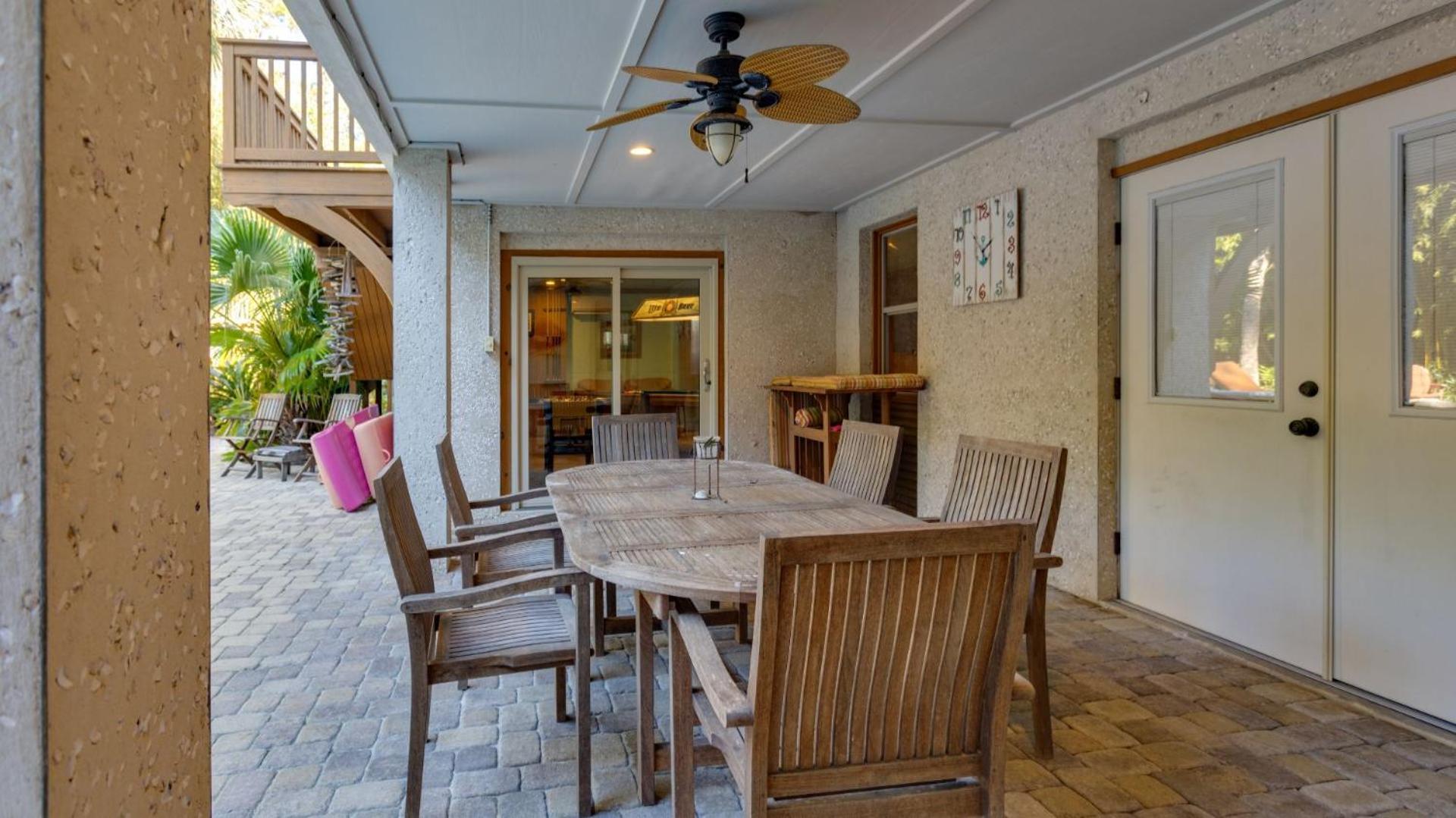 Holiday home Family Retreat With Backyard Oasis, Private Pool, Spa, Fireplace, Game Hilton Head Island