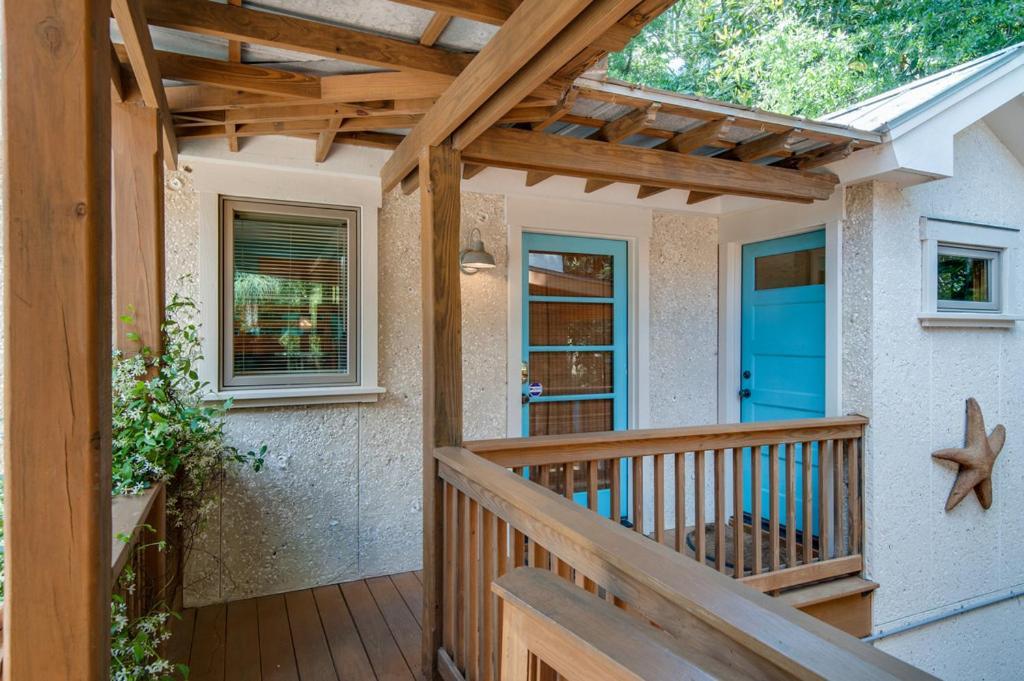 Holiday home Family Retreat With Backyard Oasis, Private Pool, Spa, Fireplace, Game Hilton Head Island