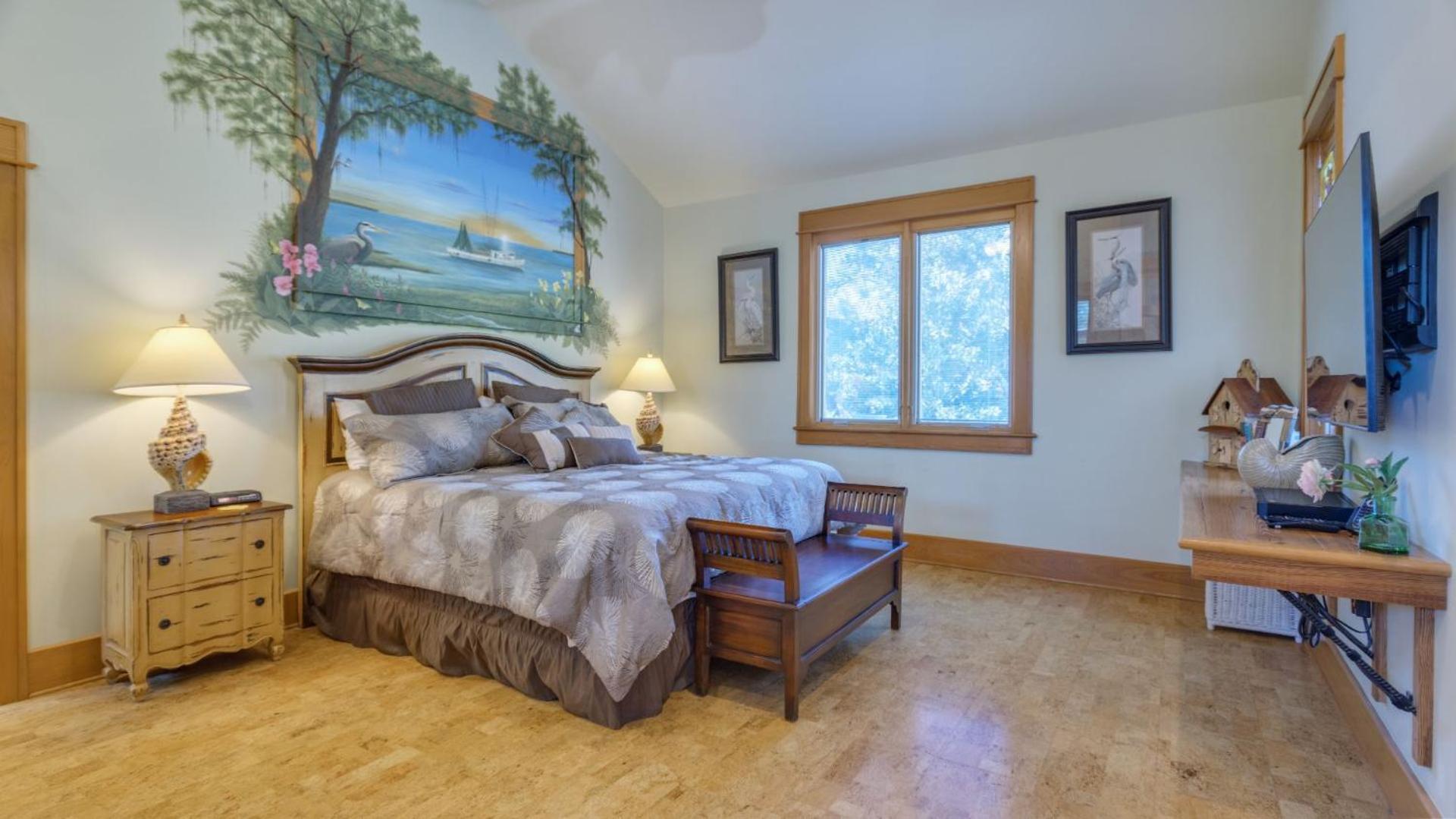 Family Retreat With Backyard Oasis, Private Pool, Spa, Fireplace, Game Holiday home