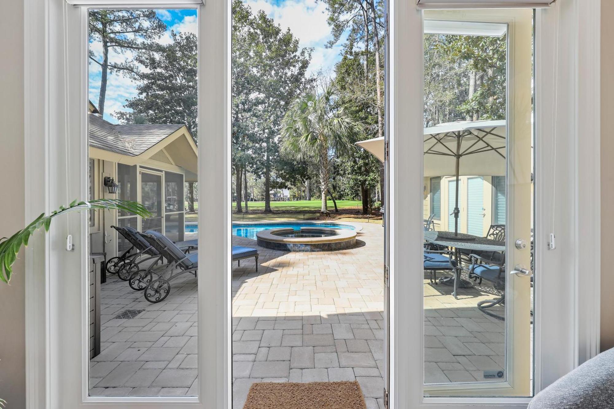 18 Willow Oak