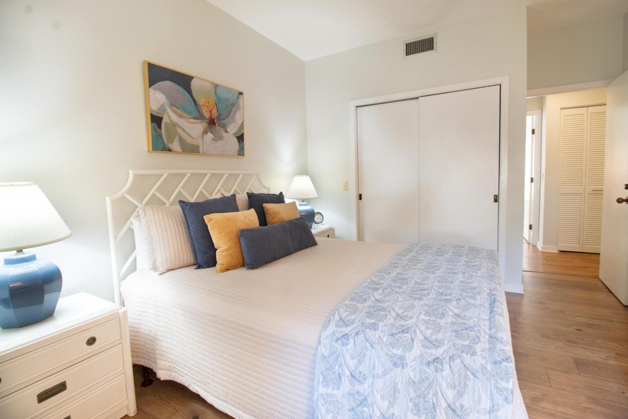 601 Barrington Park