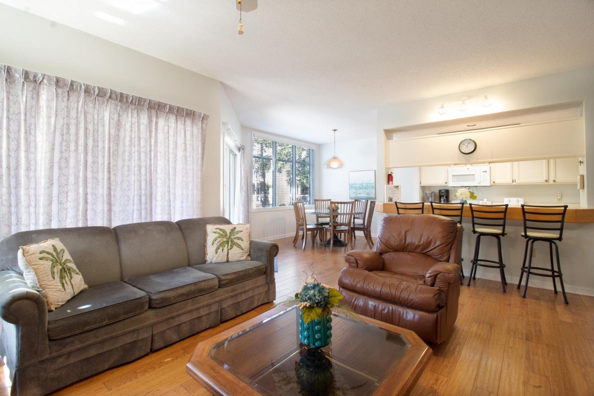 601 Barrington Park *