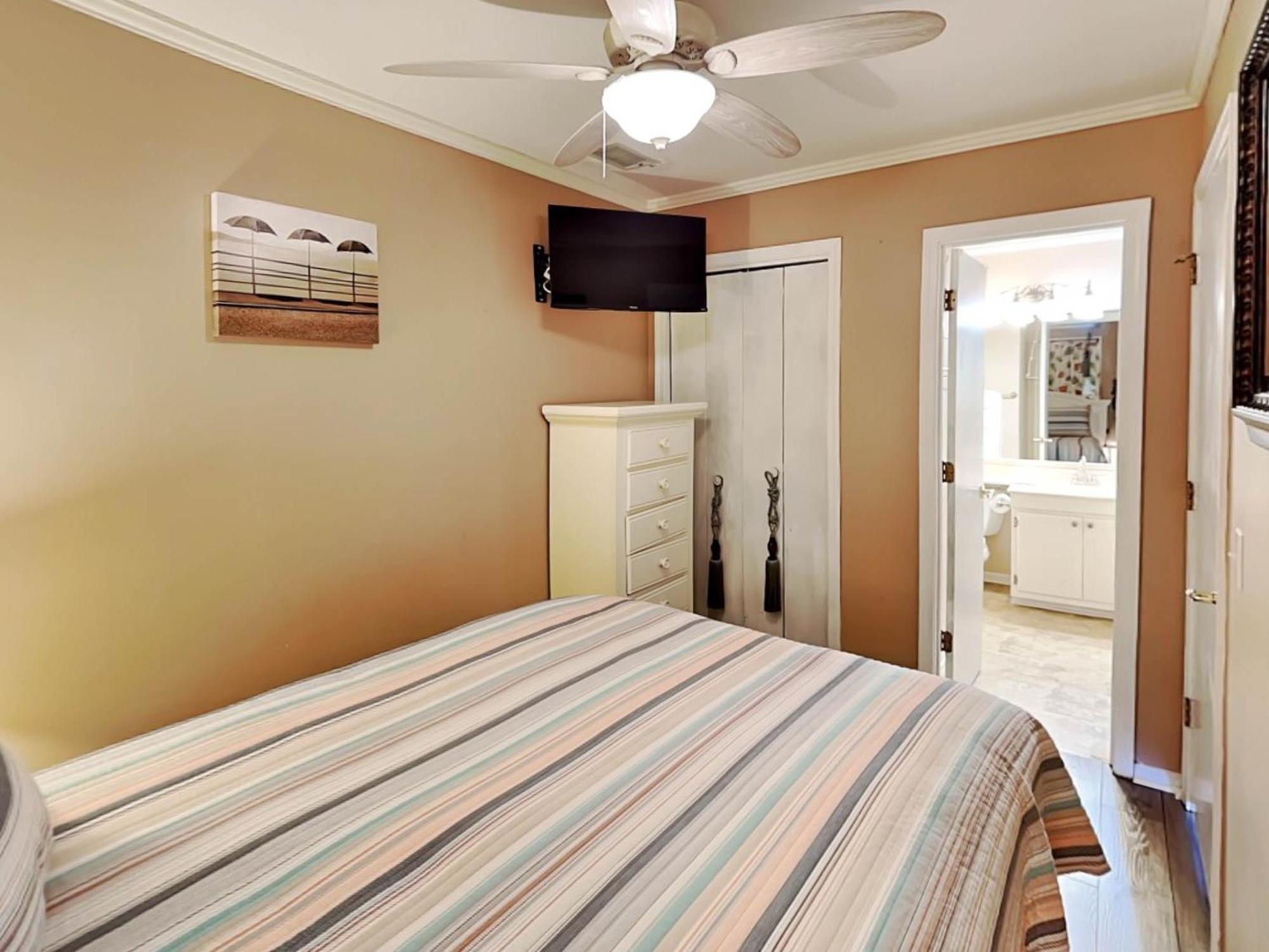 Hilton Head & Tennis B303 Apartment