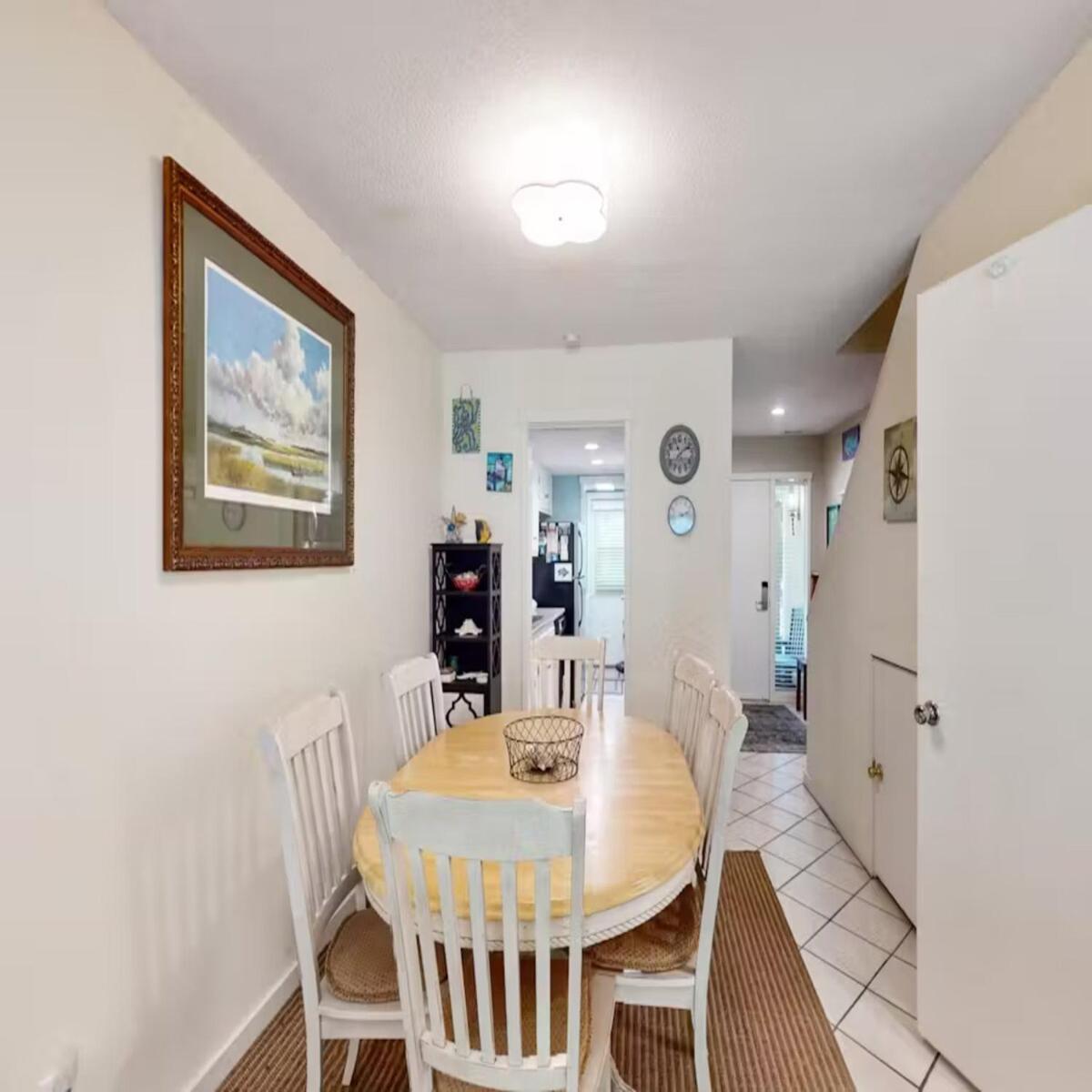 Walk To The And Coligny! Apartment *